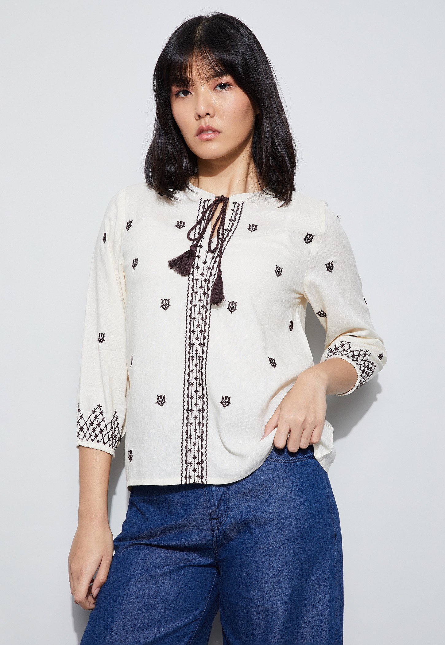 FAME FOREVER Embroidered Top-picture-43