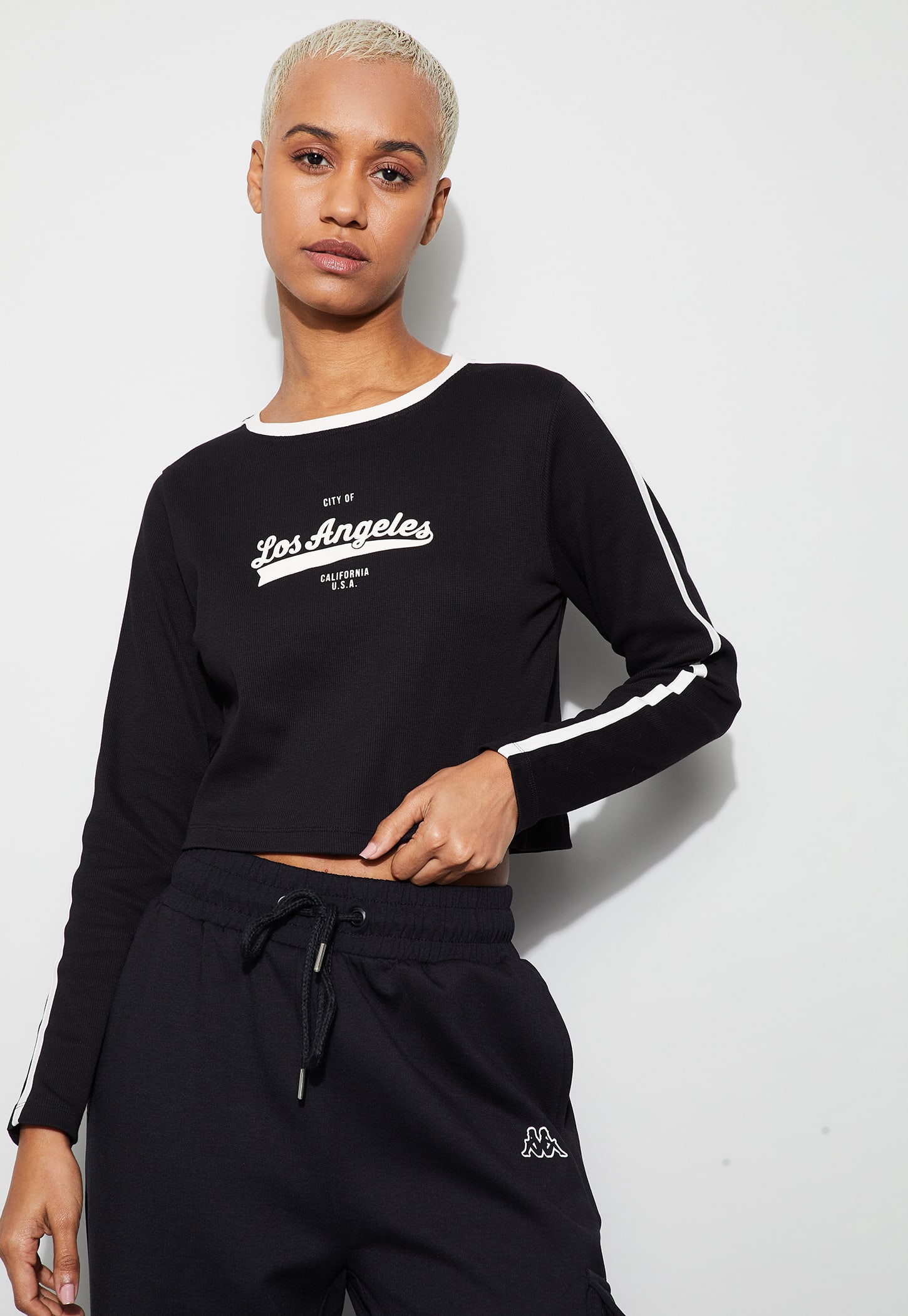 KAPPA Contrast Taping Crop T-shirt-image-17