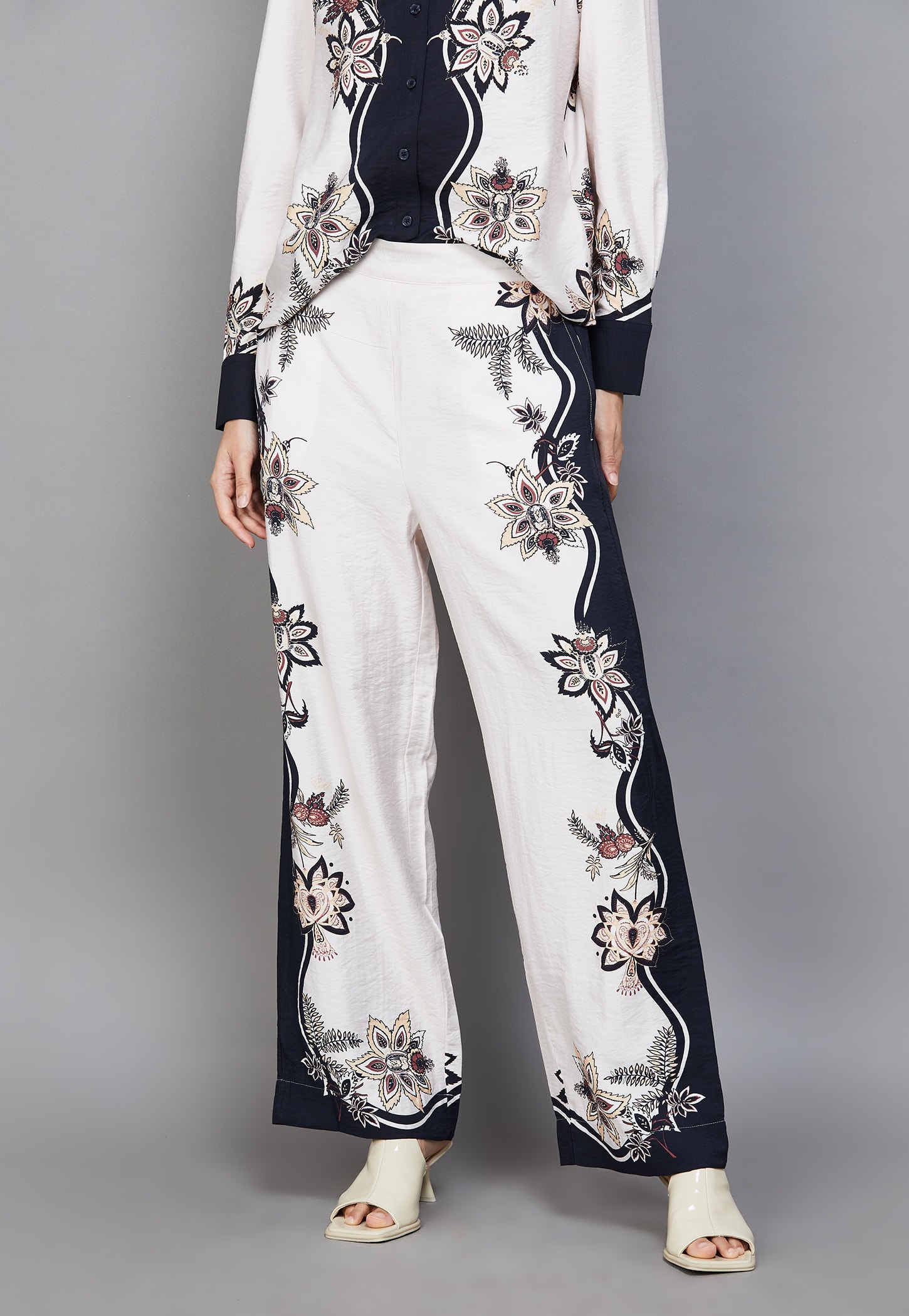 VERO MODA Floral Print Wide Leg Trousers-picture-56