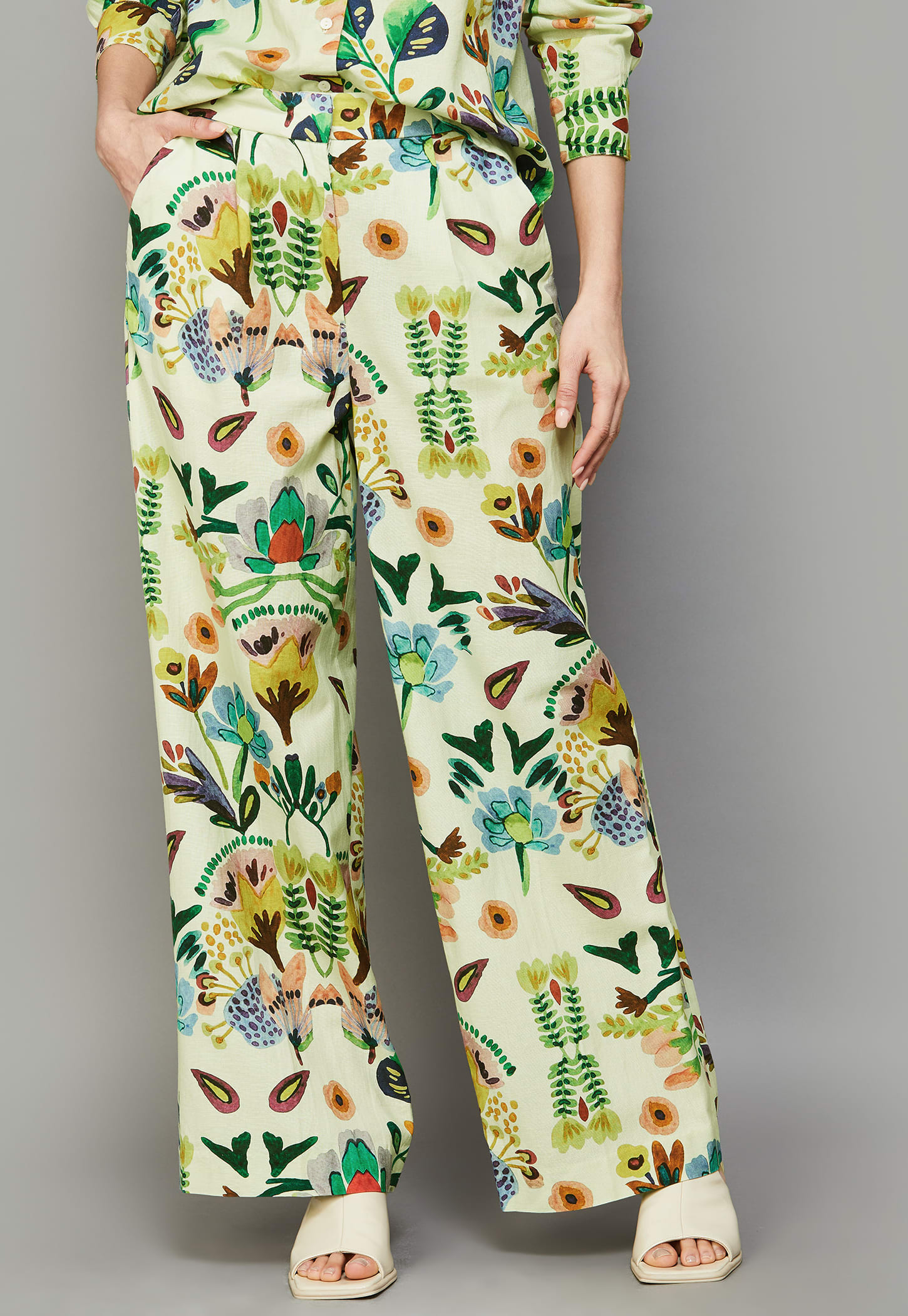 VERO MODA Floral Print Wide Leg Trousers-picture-42