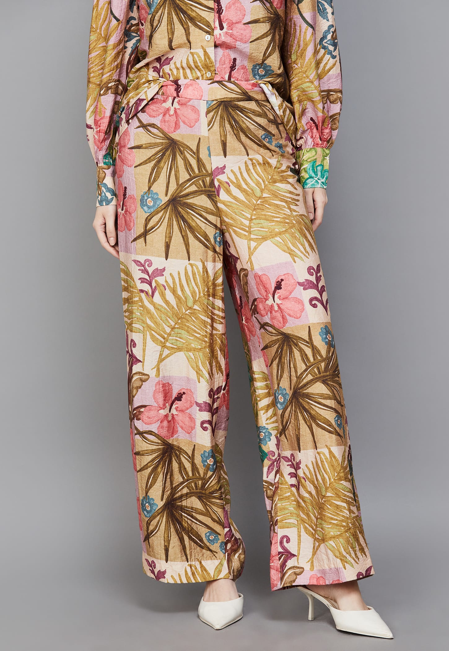 VERO MODA Floral Print Wide Leg Trousers-picture-21