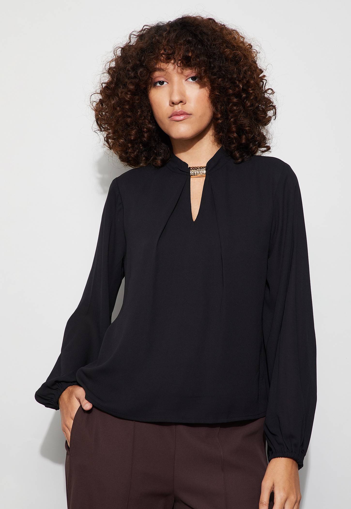 CODE Solid Top with Metallic Accent-picture-30