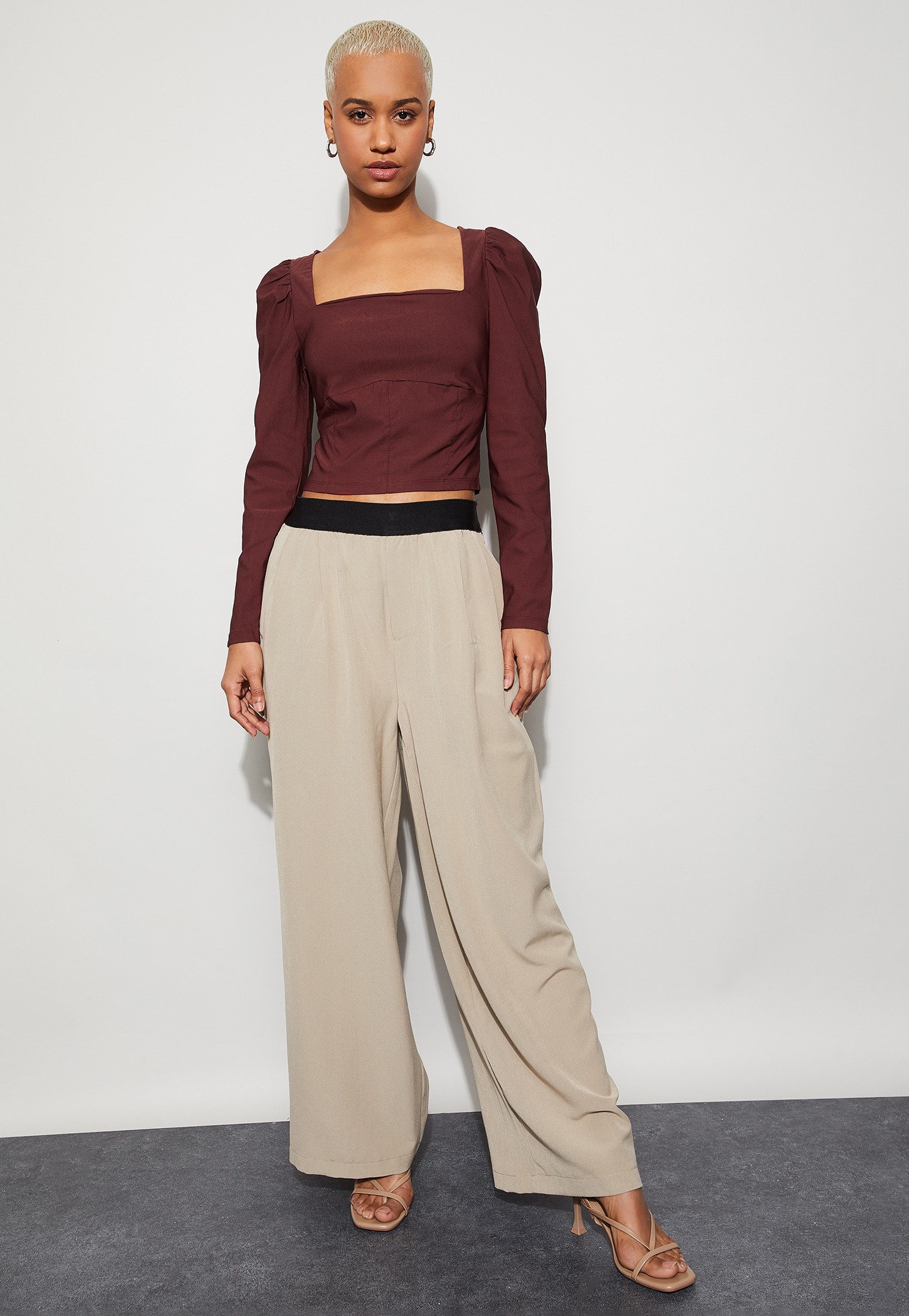 GINGER Panelled Crop Top-picture-10