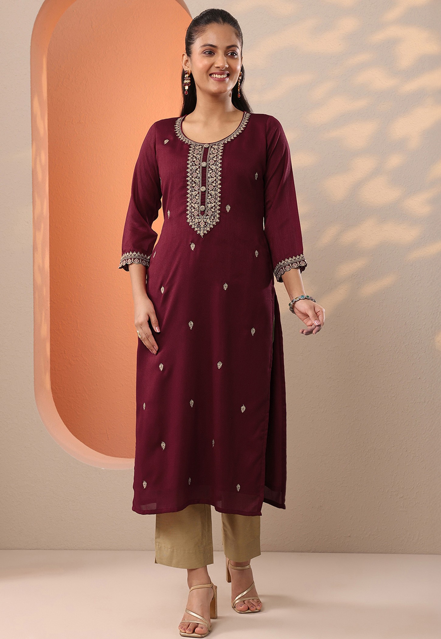 LIBAS Embroidered Straight Kurta-picture-29