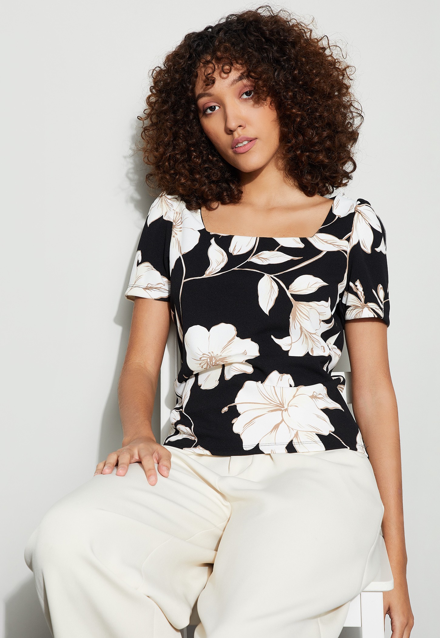 CODE Floral Print Square Neck Top-picture-18