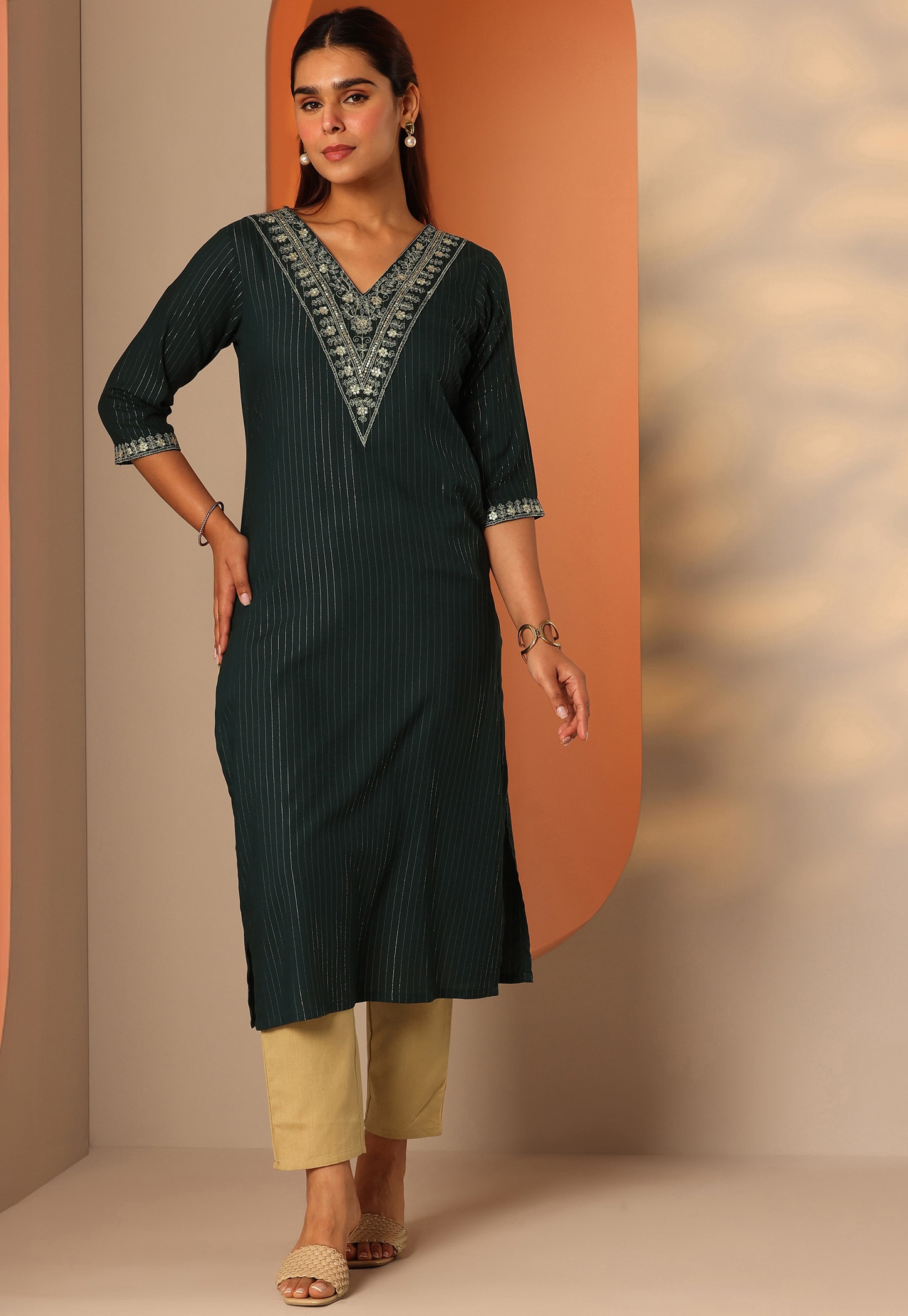 LIBAS Sequinned Straight Kurta-picture-13