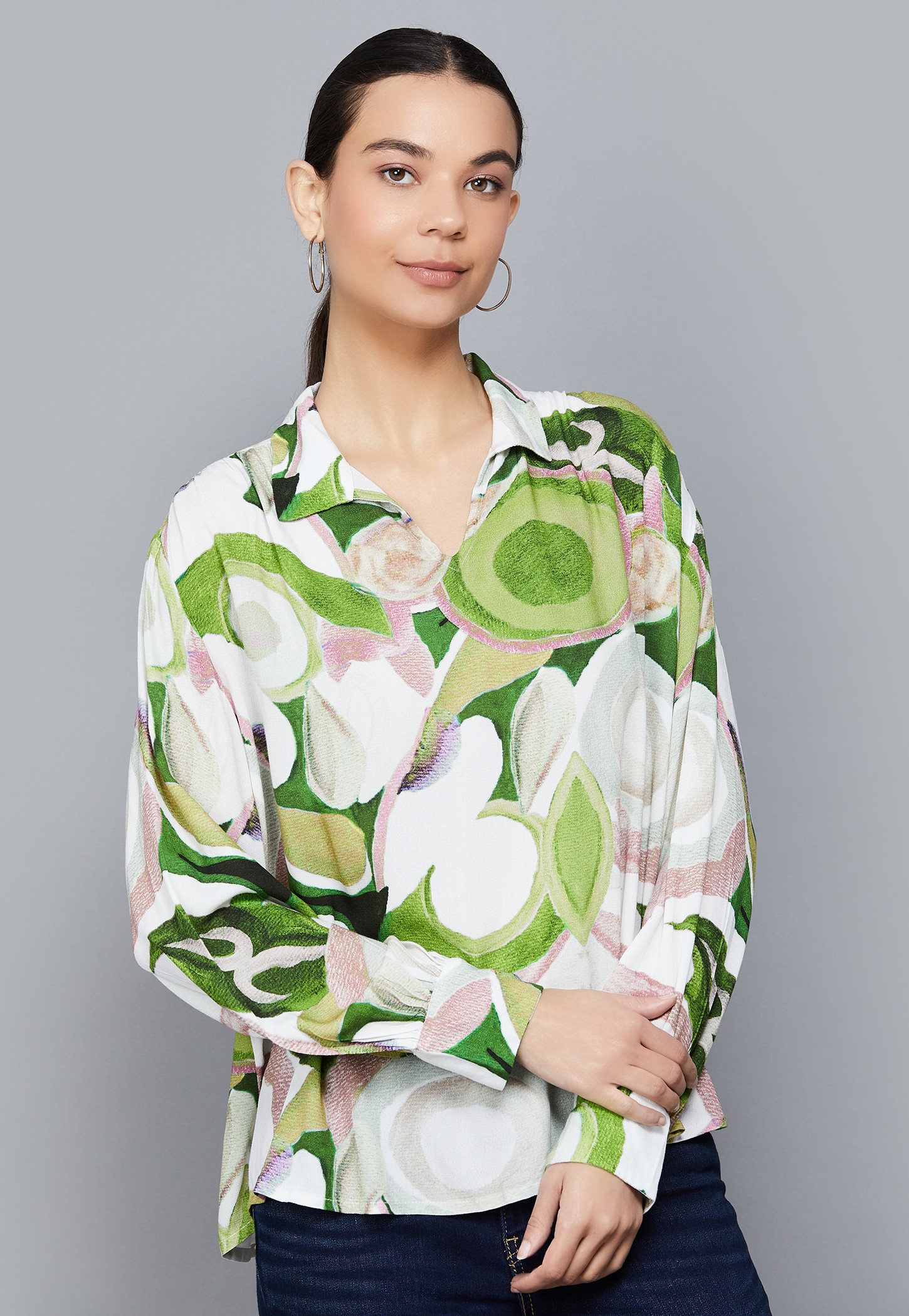AND Printed Collared Top-picture-44