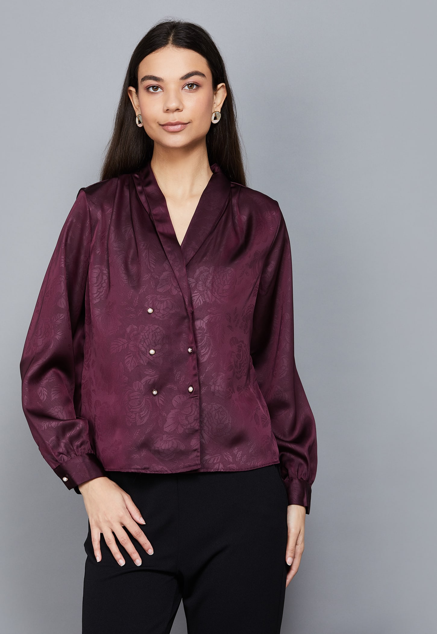 VERO MODA Floral Embossed Shawl Collar Top-picture-25