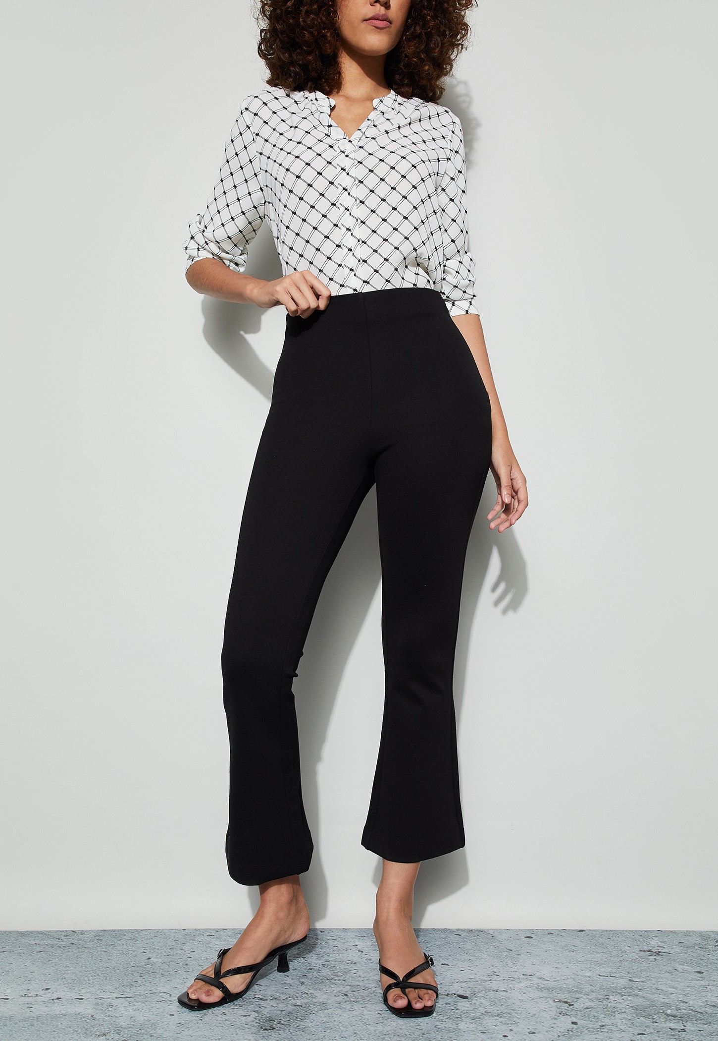 CODE Solid Flared Trousers-picture-24