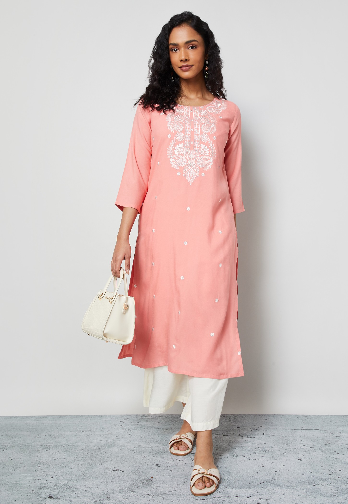 MELANGE Embroidered Straight Kurta-picture-37