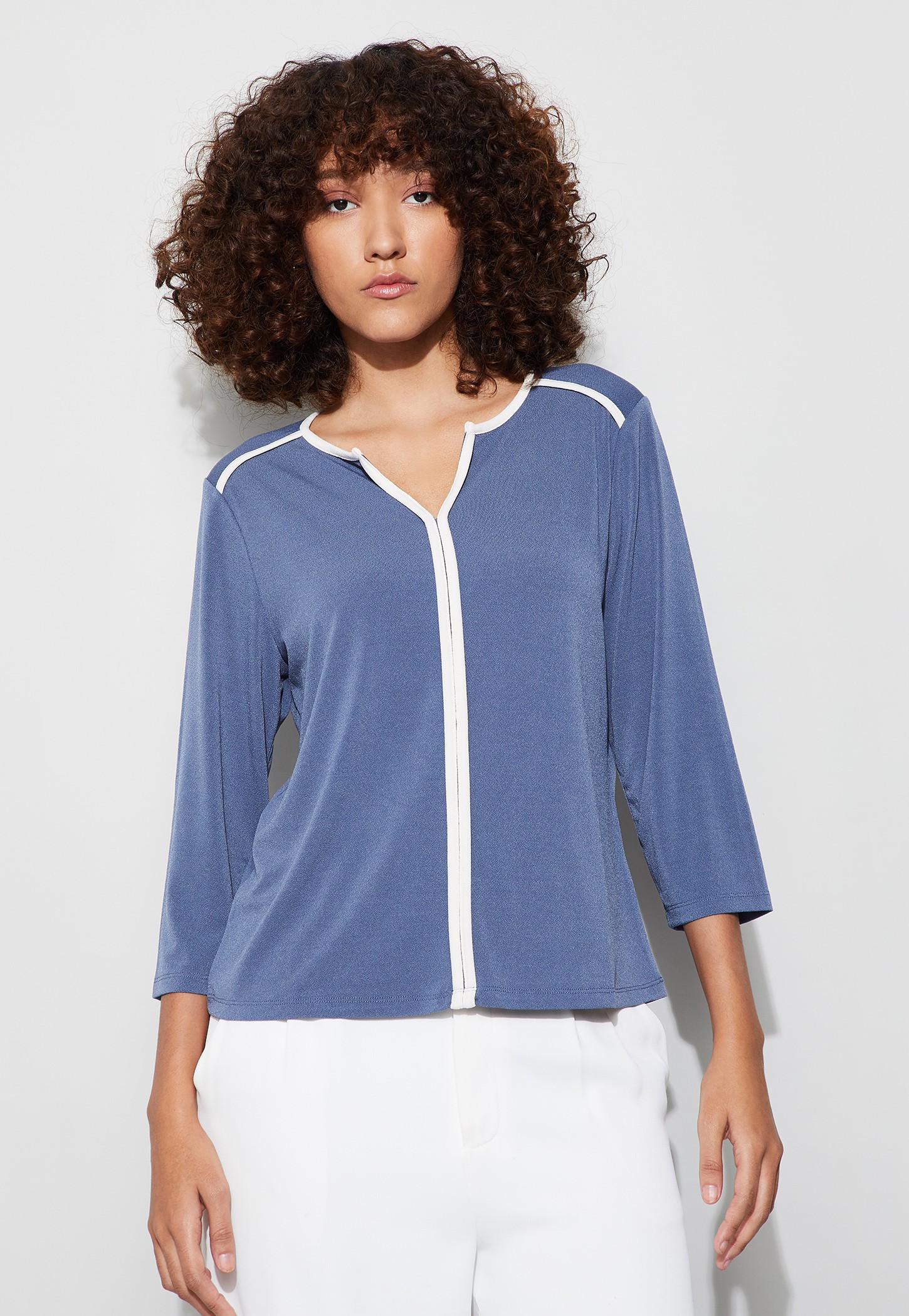 CODE CLASSIC Top with Contrast Trim-picture-42