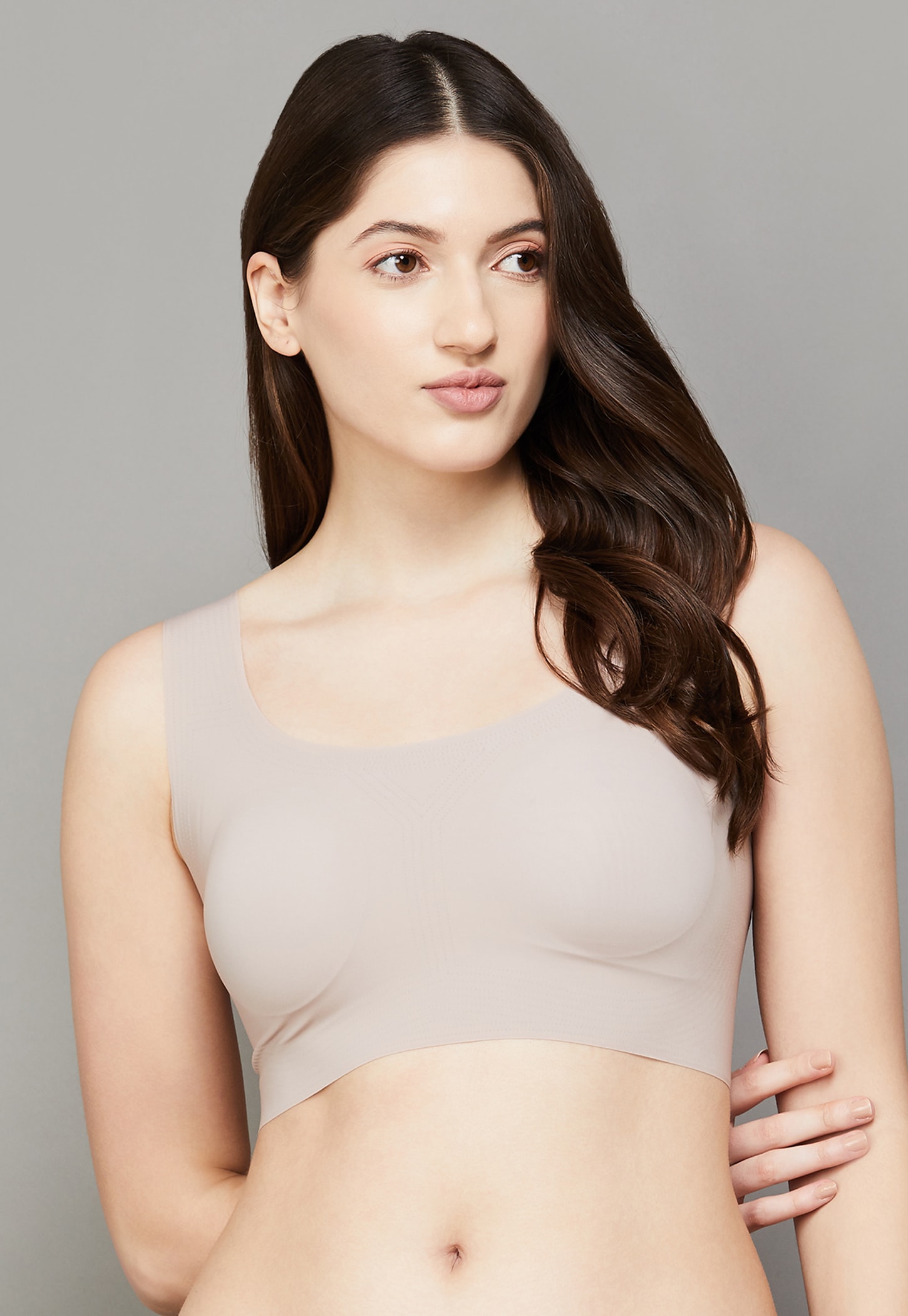JOCKEY Solid Padded Non-Wired Sports Bra
