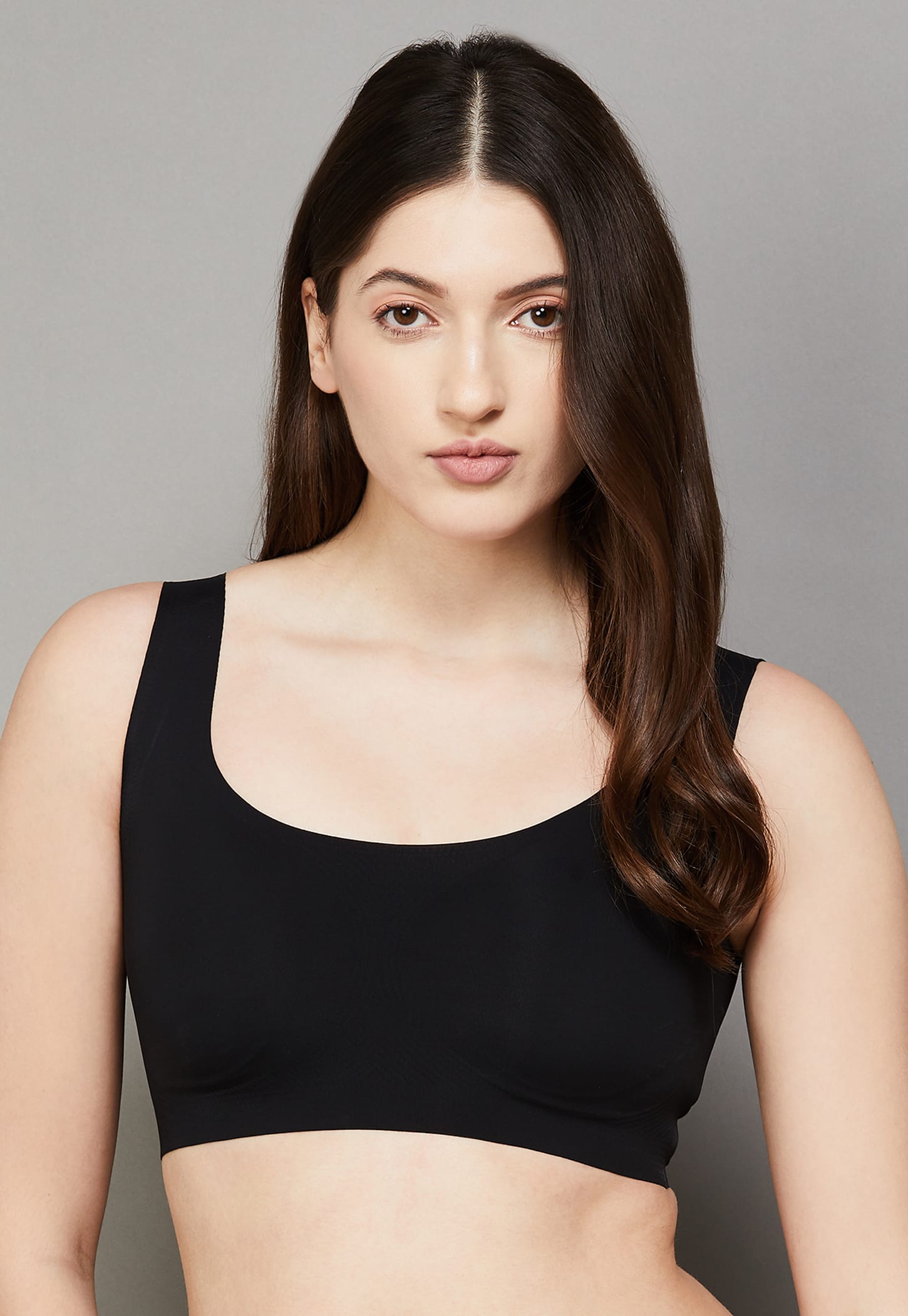 JOCKEY Solid Padded Non-Wired Sports Bra