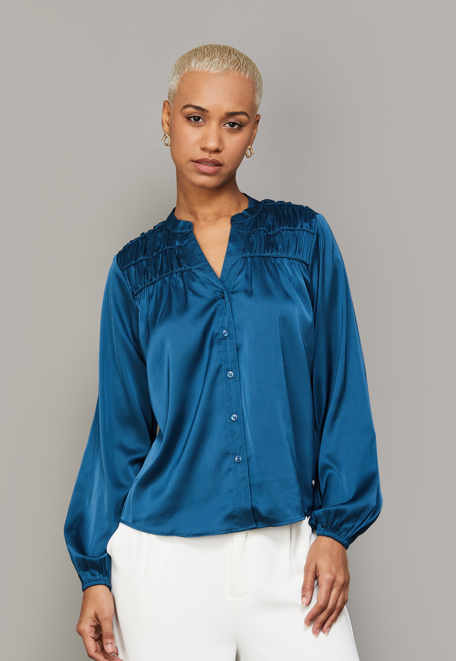 ALLEN SOLLY Solid V-Neck Button Top-picture-11