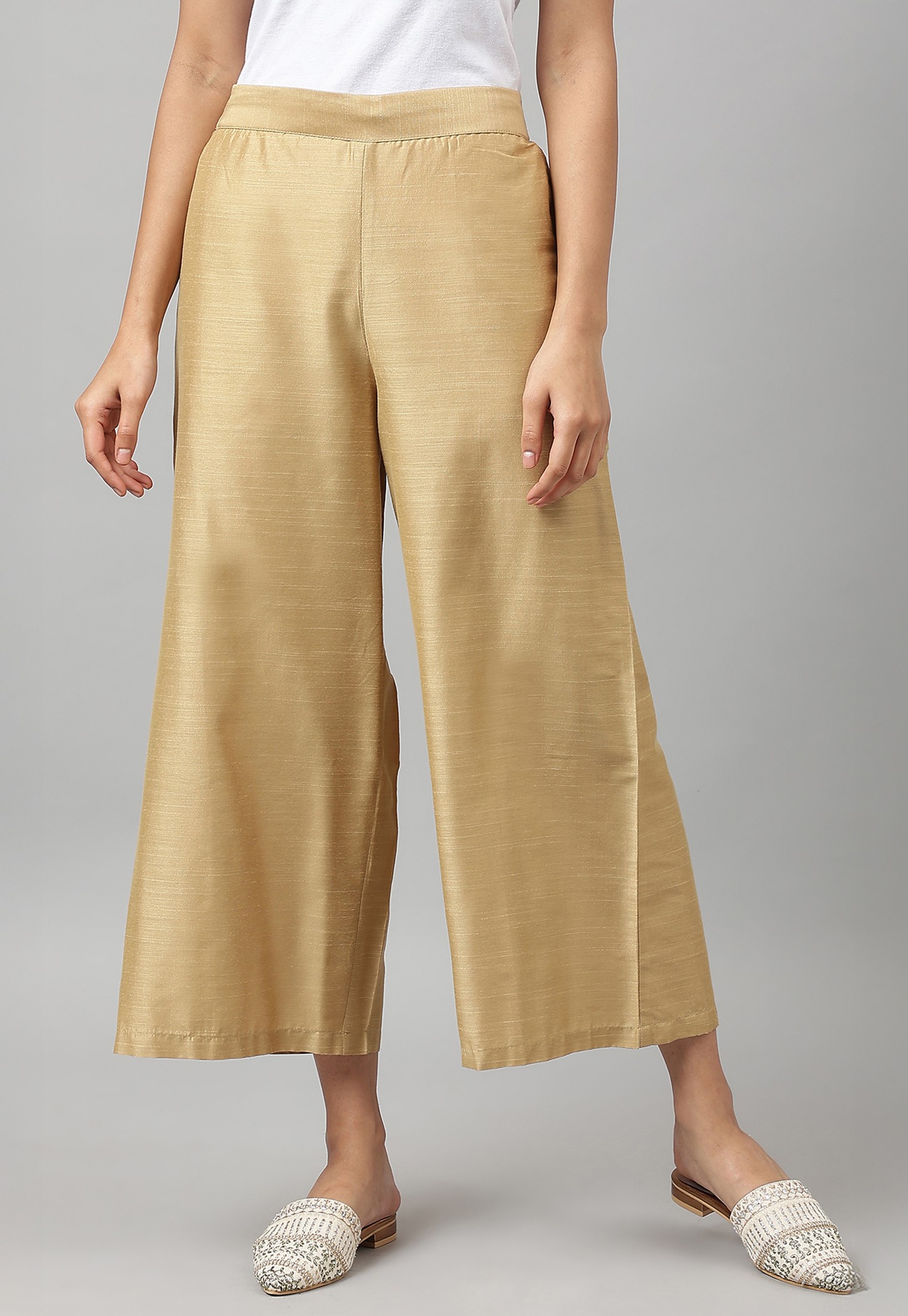 W Solid Palazzo-picture-35