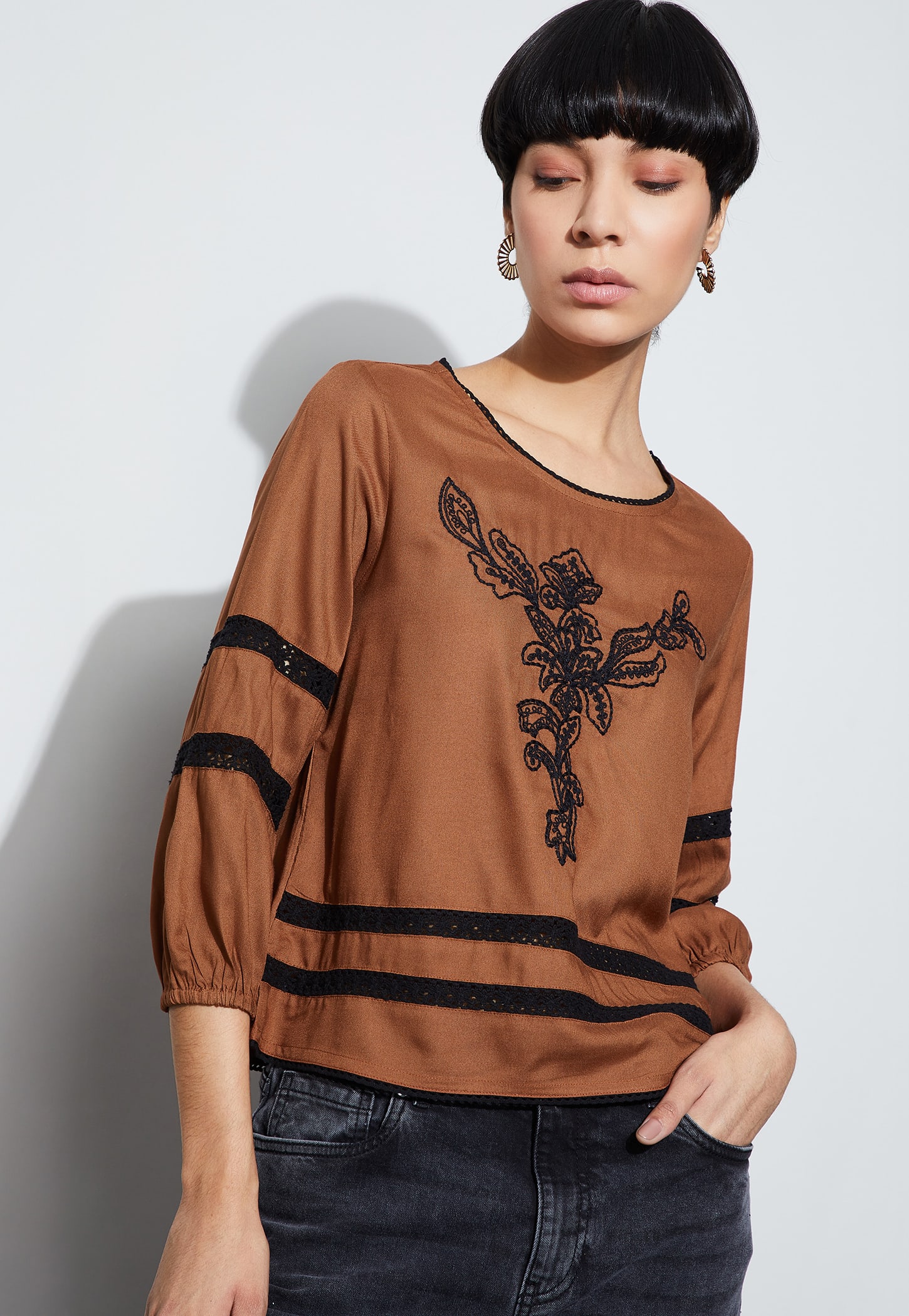 FAME FOREVER Embroidered Button Closure Top-picture-54
