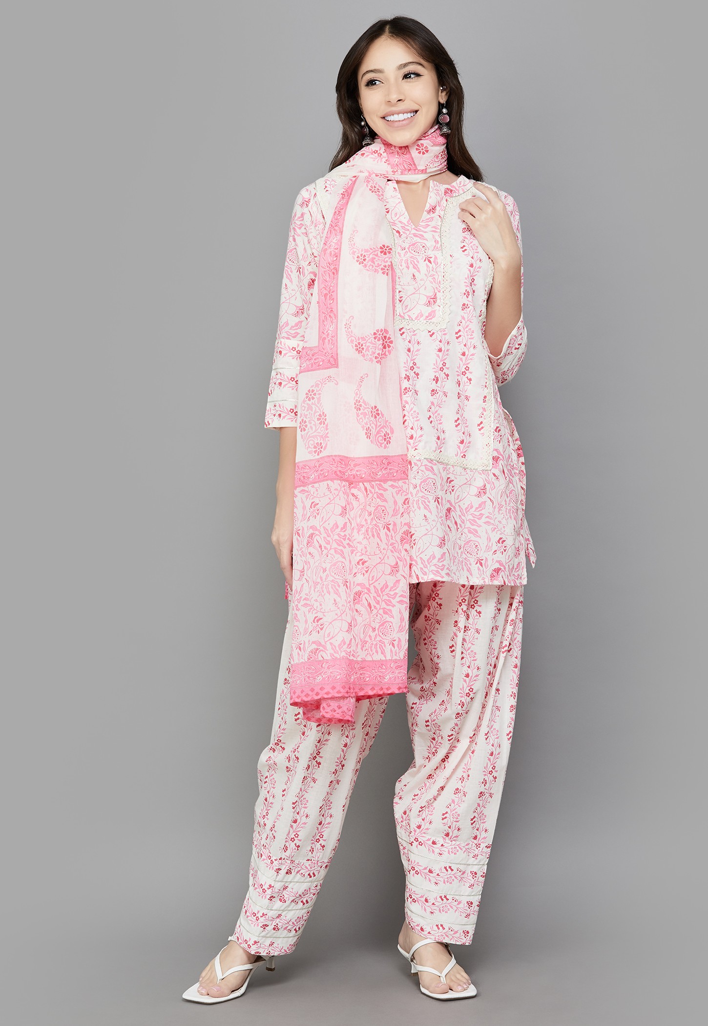 LIBAS Floral Print Kurta Set-picture-49
