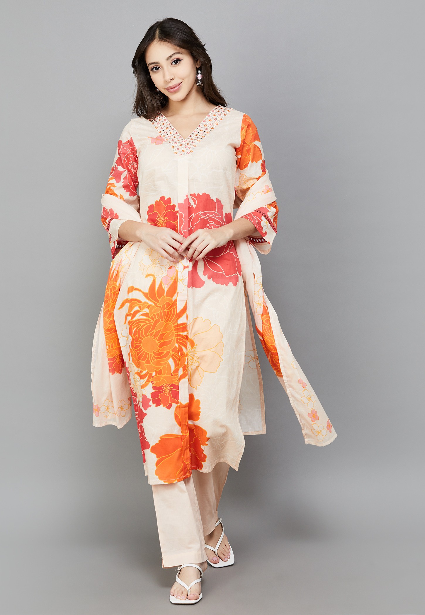 LIBAS Floral Print Straight Kurta Set-picture-28