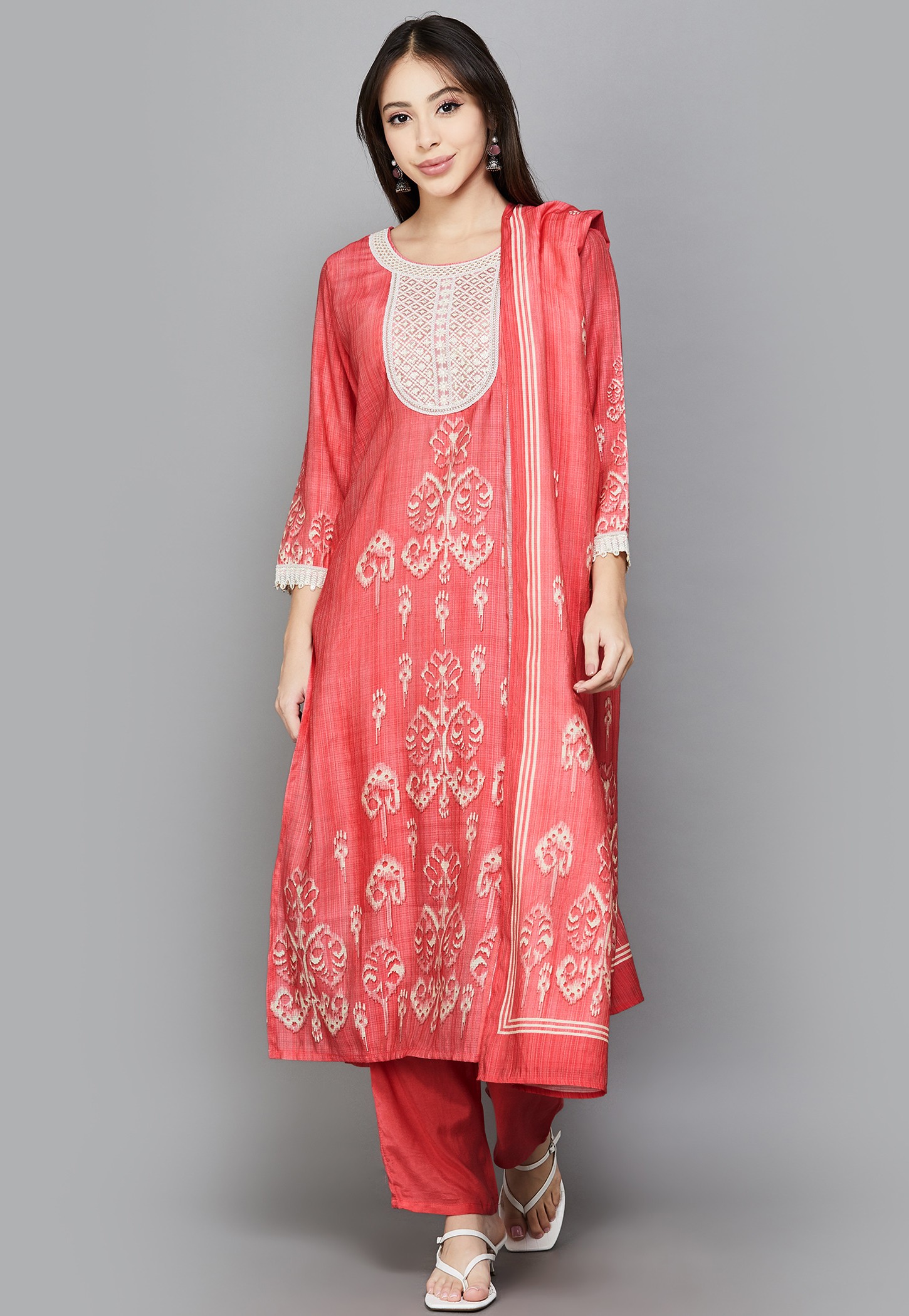 LIBAS Ethnic Motif Print Straight Kurta Set-picture-19