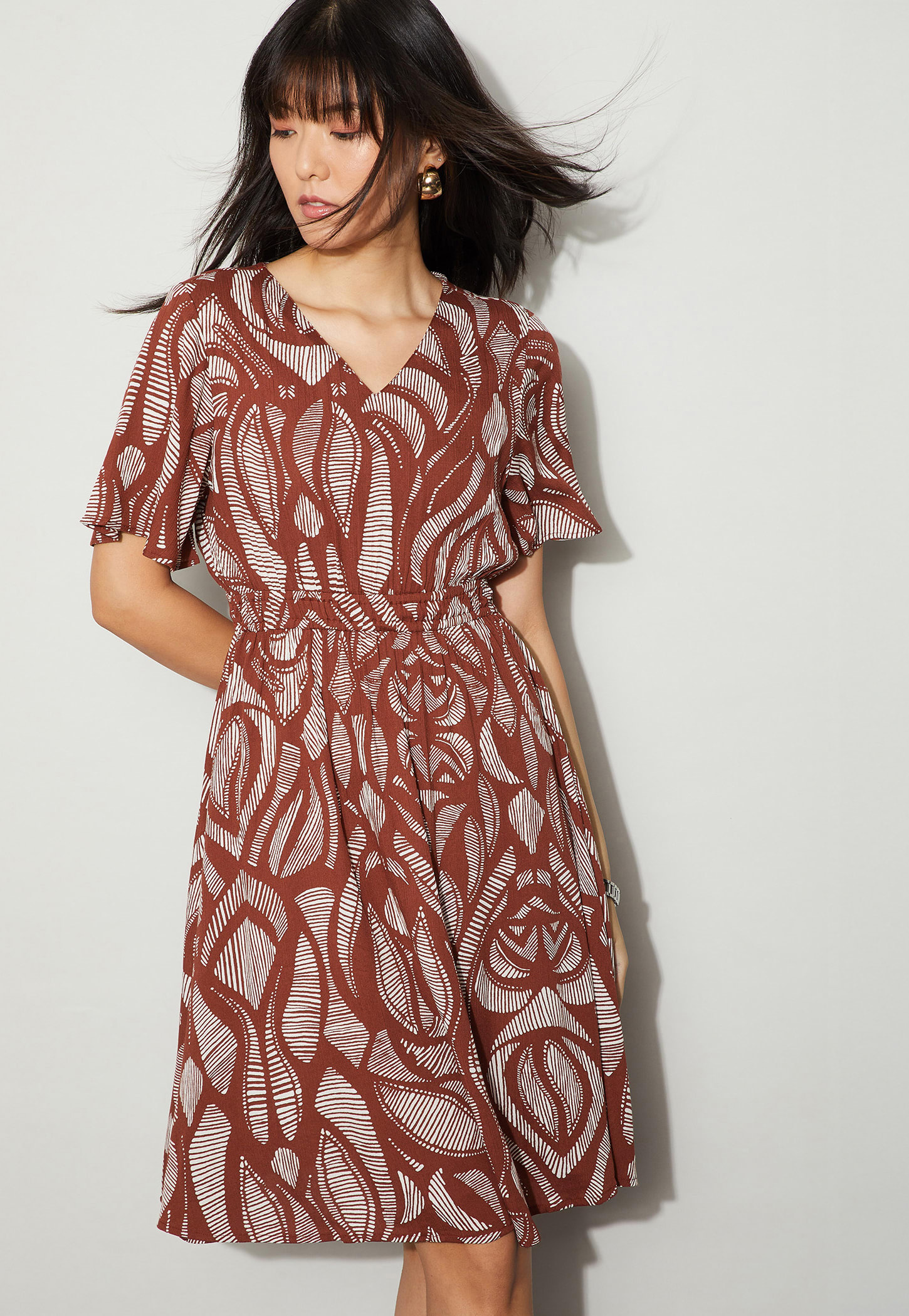 FAME FOREVER Printed A-Line Dress-picture-28