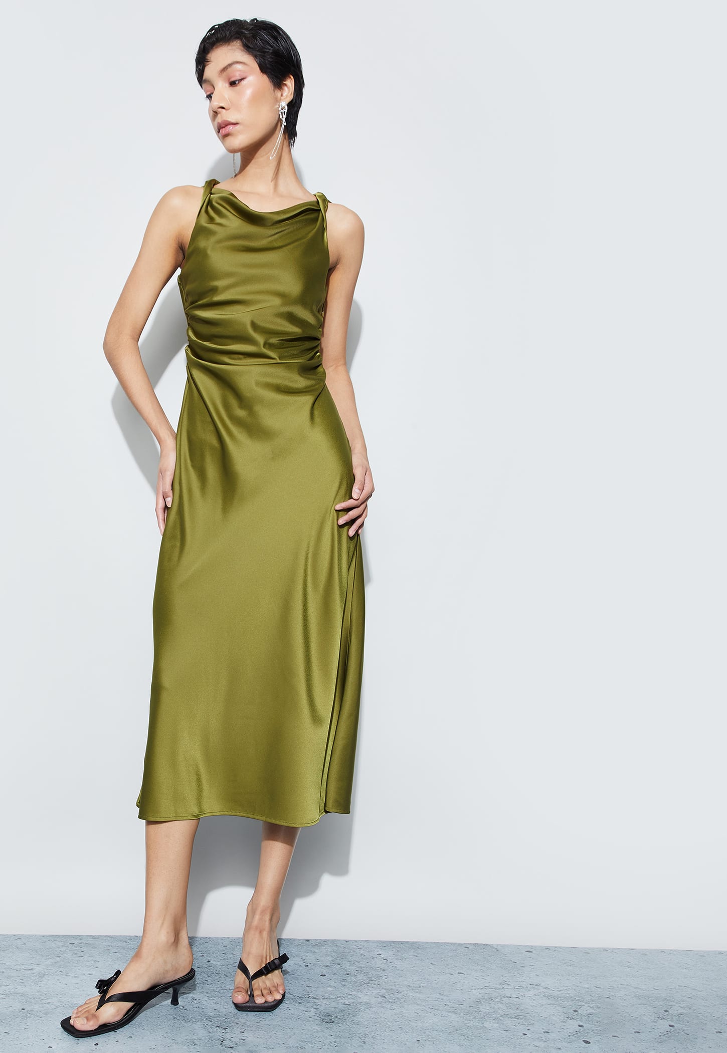 CODE Solid Slip Dress-picture-38