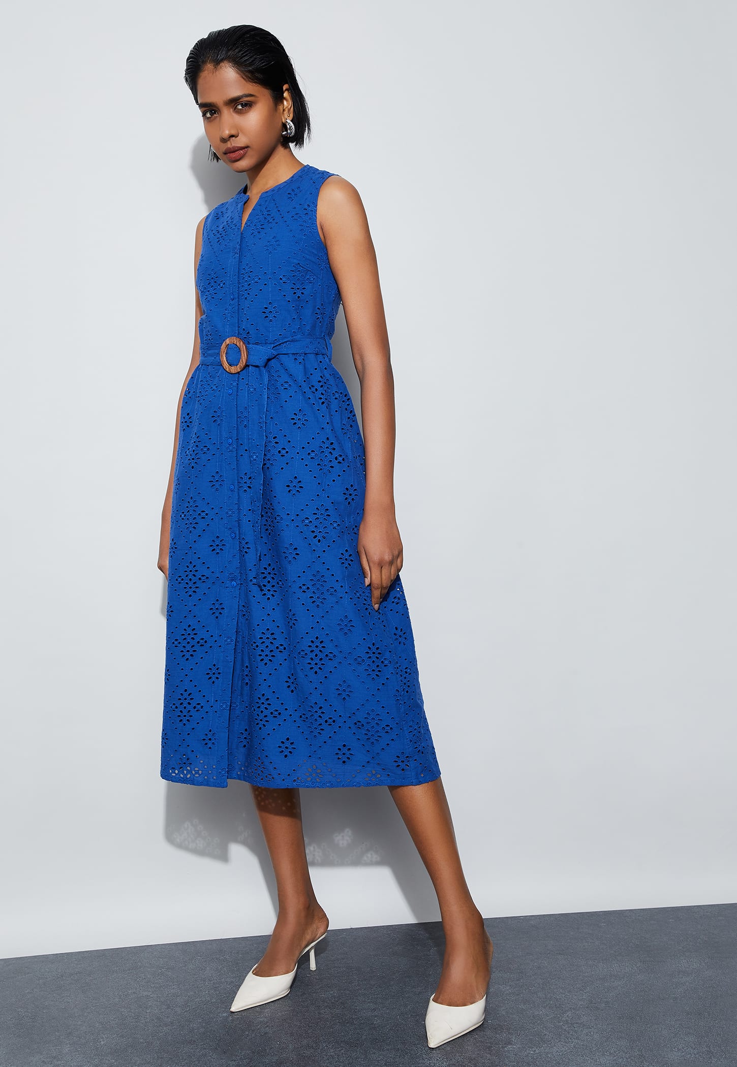 CODE Embroidered Buttoned Midi Dress-picture-43