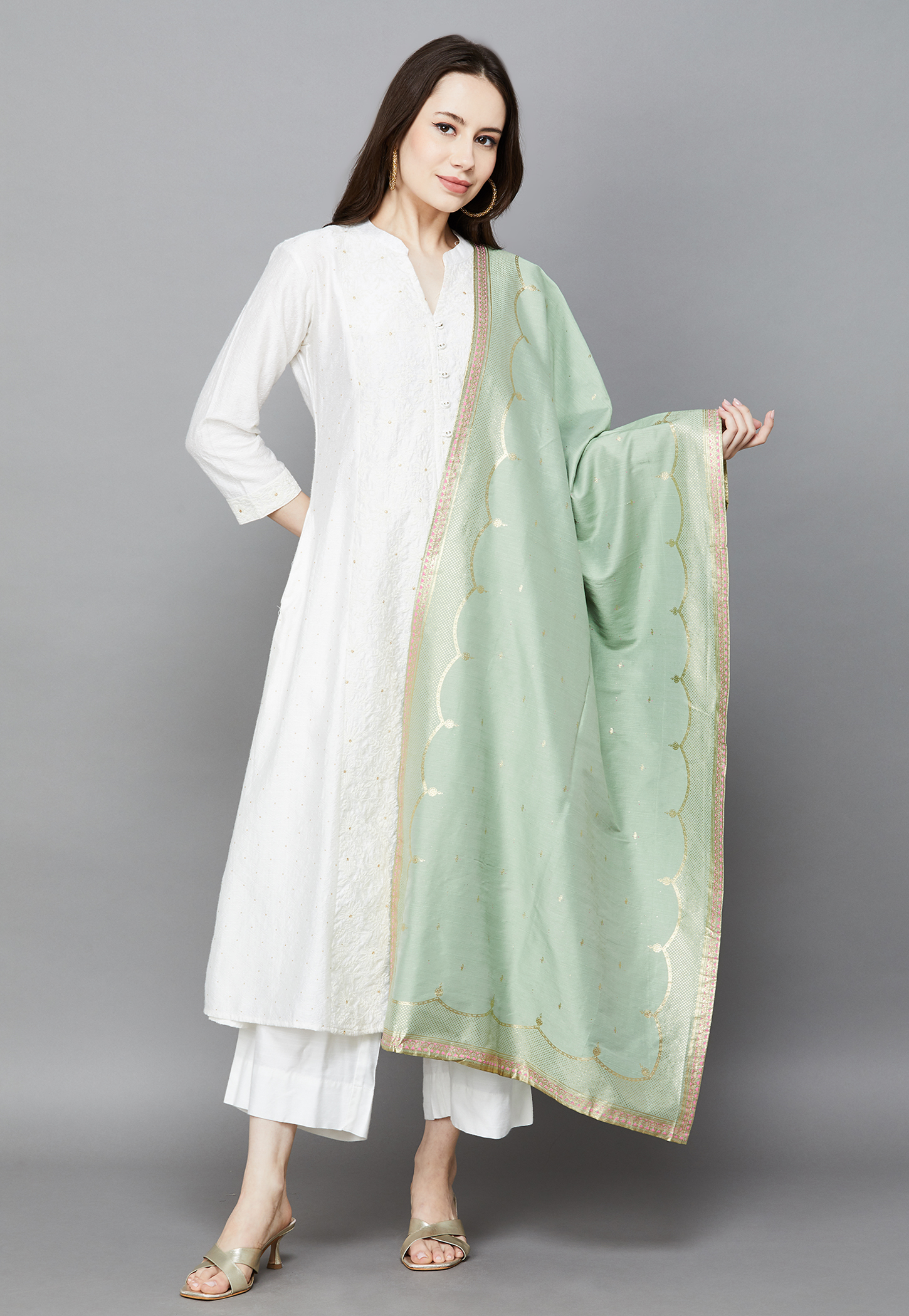 SPAN Embellished Dupatta-picture-9
