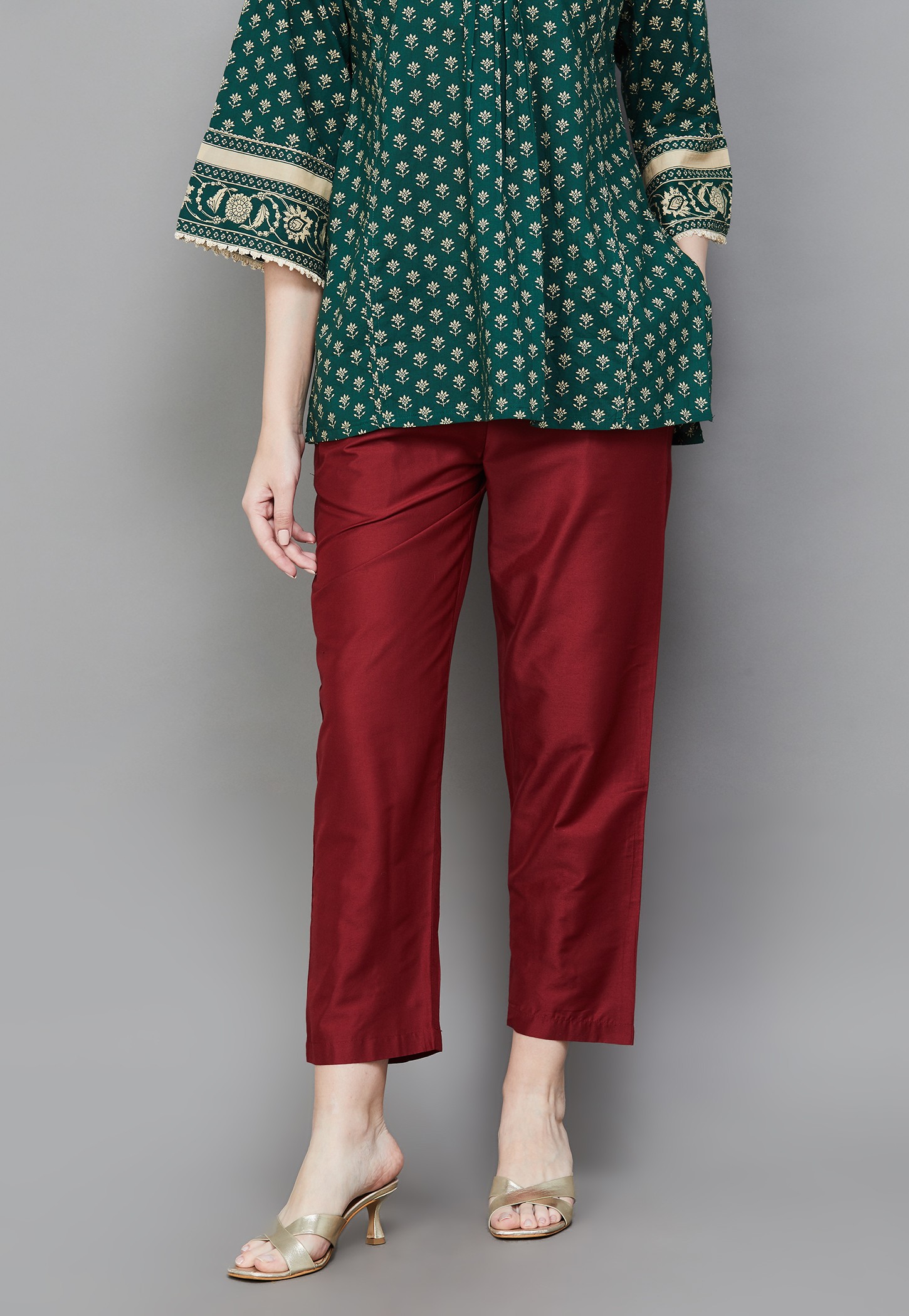 W Solid Straight Pants-picture-17