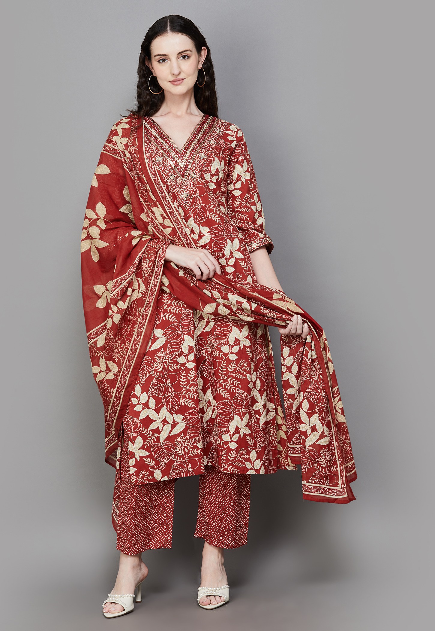LIBAS Floral Print Straight Kurta Set-picture-10