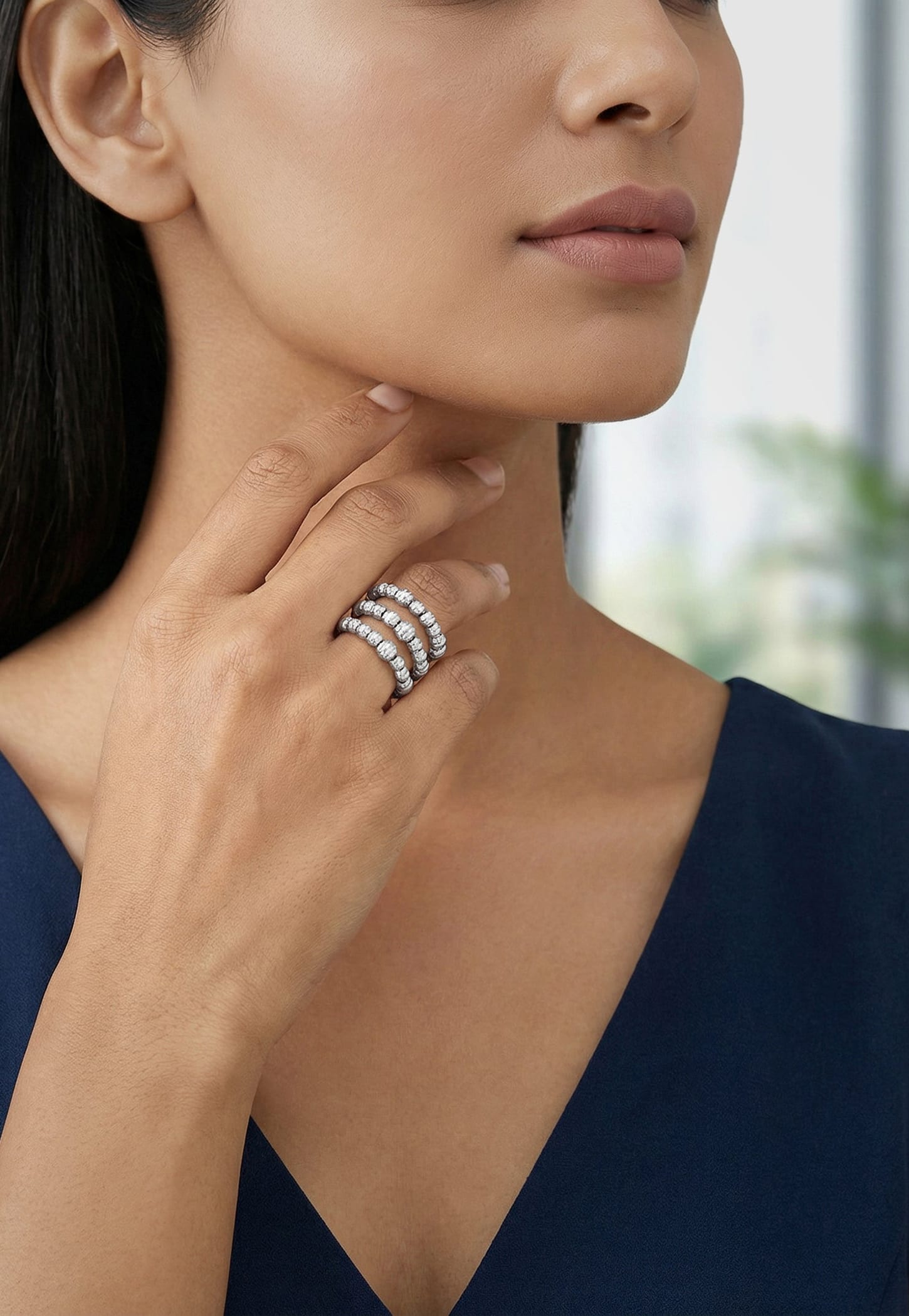 GIVA Glow in Motion Spiral Sterling Silver Ring