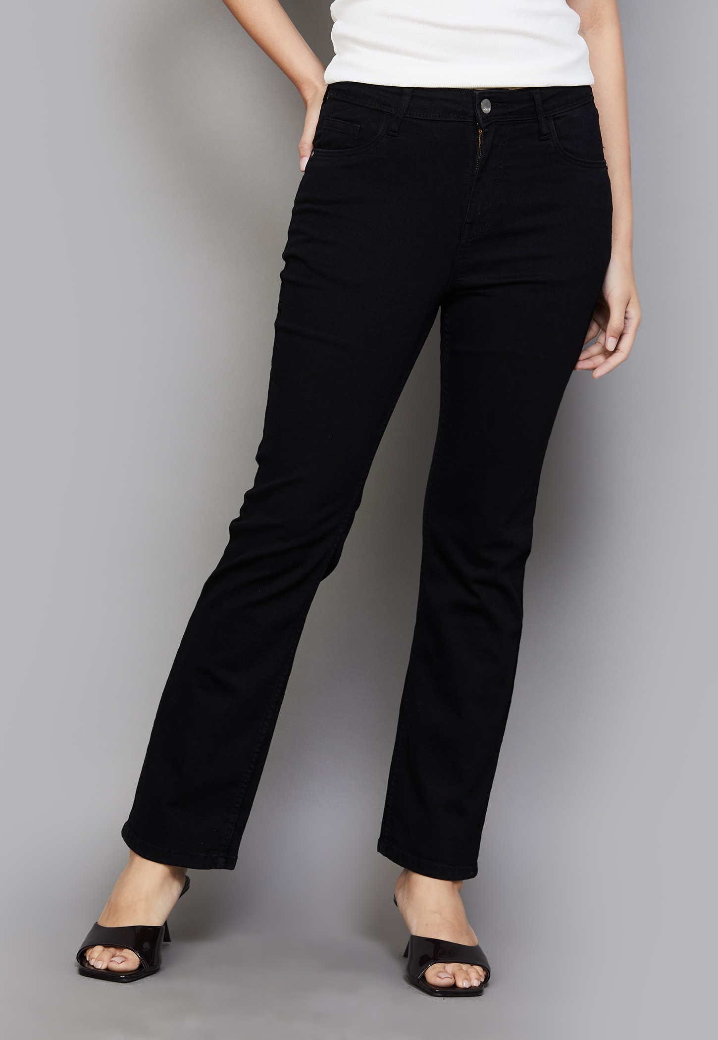 KRAUS Solid Flared Jeans-picture-41