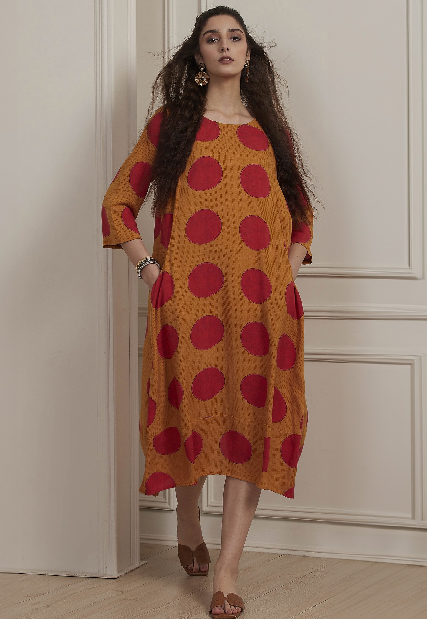 BIBA Polka Dot A-Line Kurta-picture-28