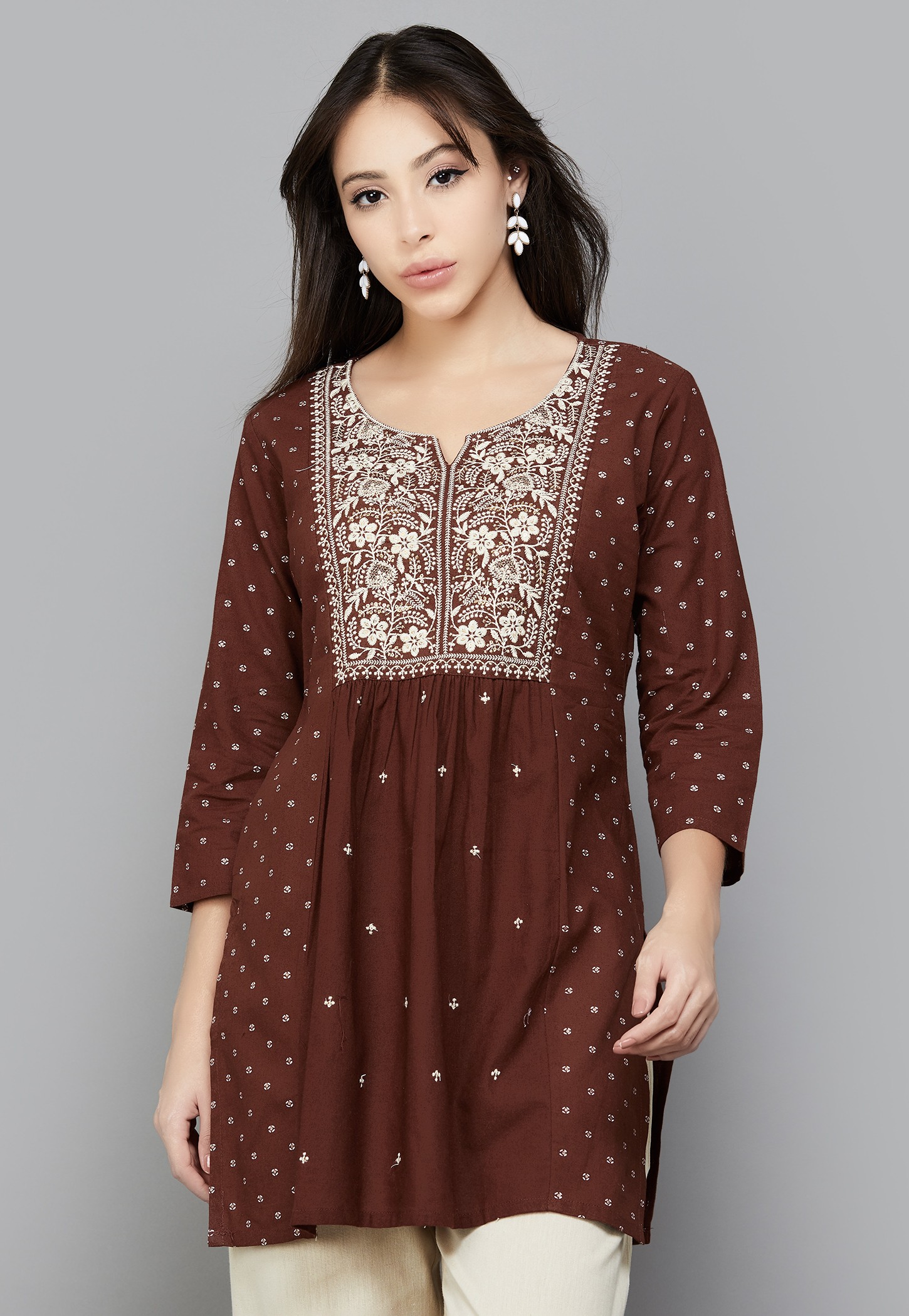 SPAN Embroidered Flared Kurti-picture-17