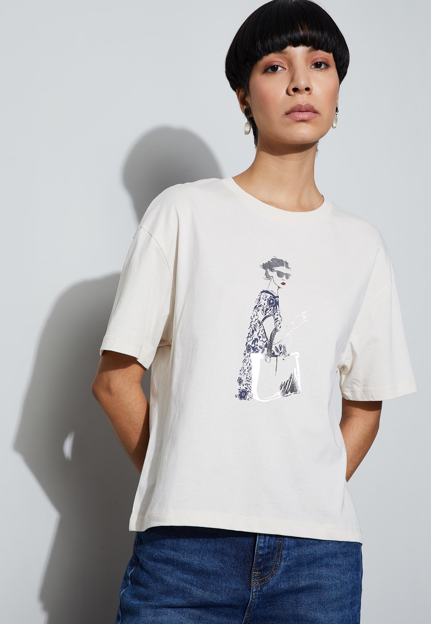 FAME FOREVER Graphic Print T-shirt-picture-33