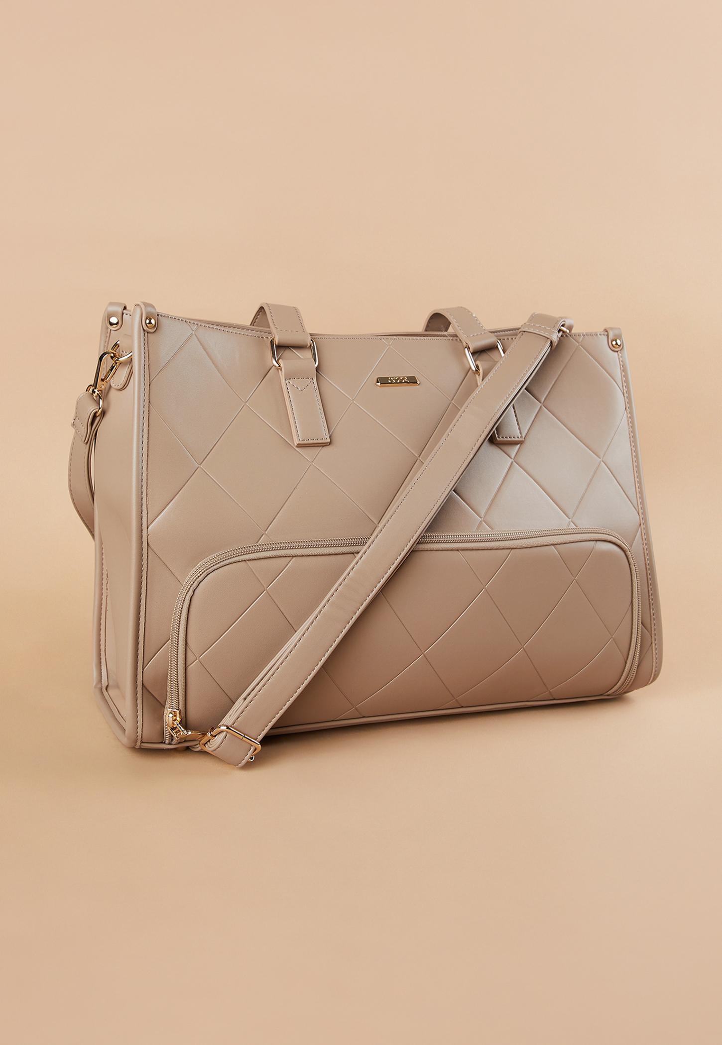 CODE Quilted Laptop Bag with Insulated Pocket-picture-47