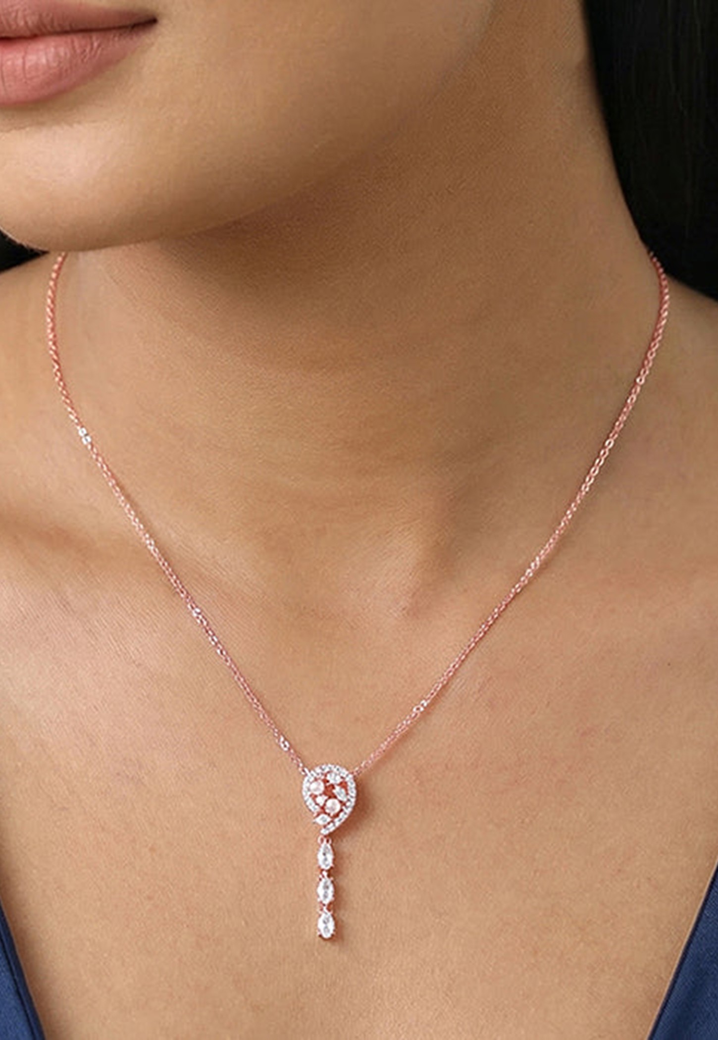 GIVA Pearl Design Pendant