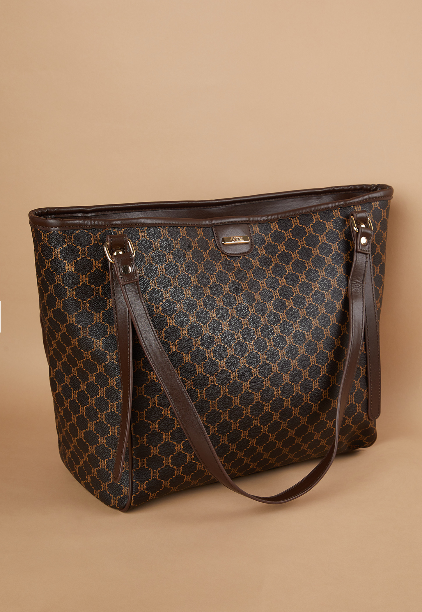 CODE Textured Shoulder Bag-picture-30