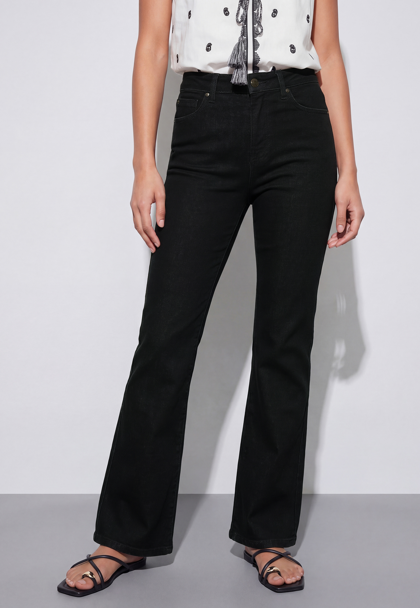FAME FOREVER Solid Bootcut Jeans-picture-50