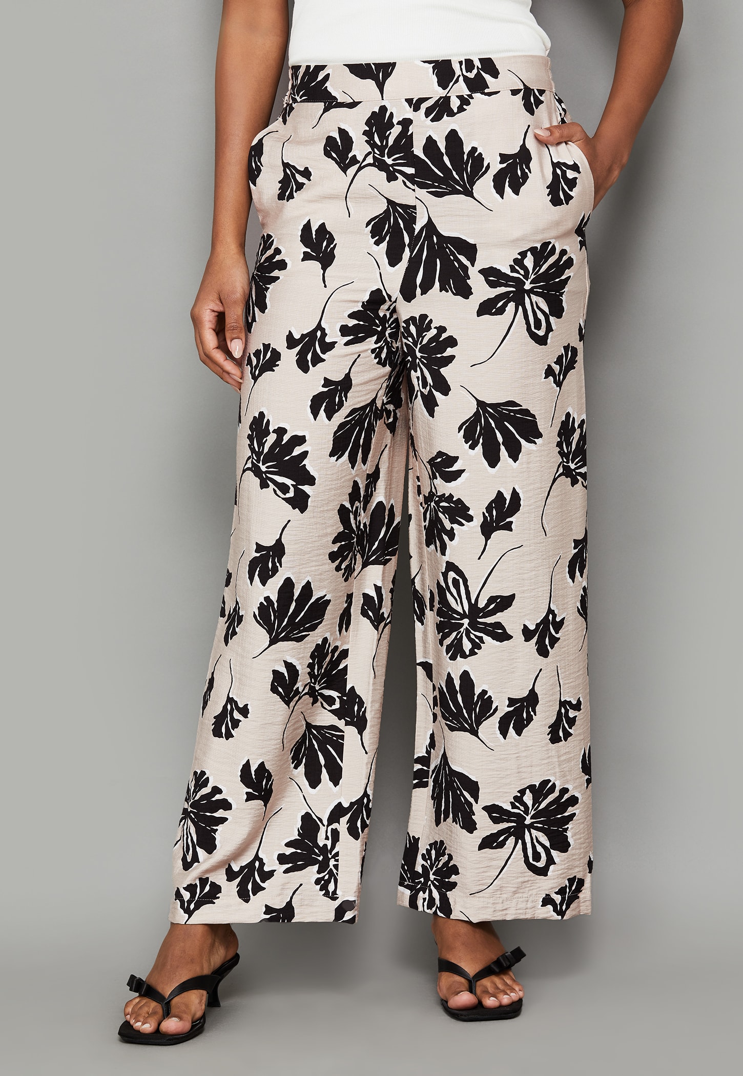 VERO MODA Printed Trousers-picture-40