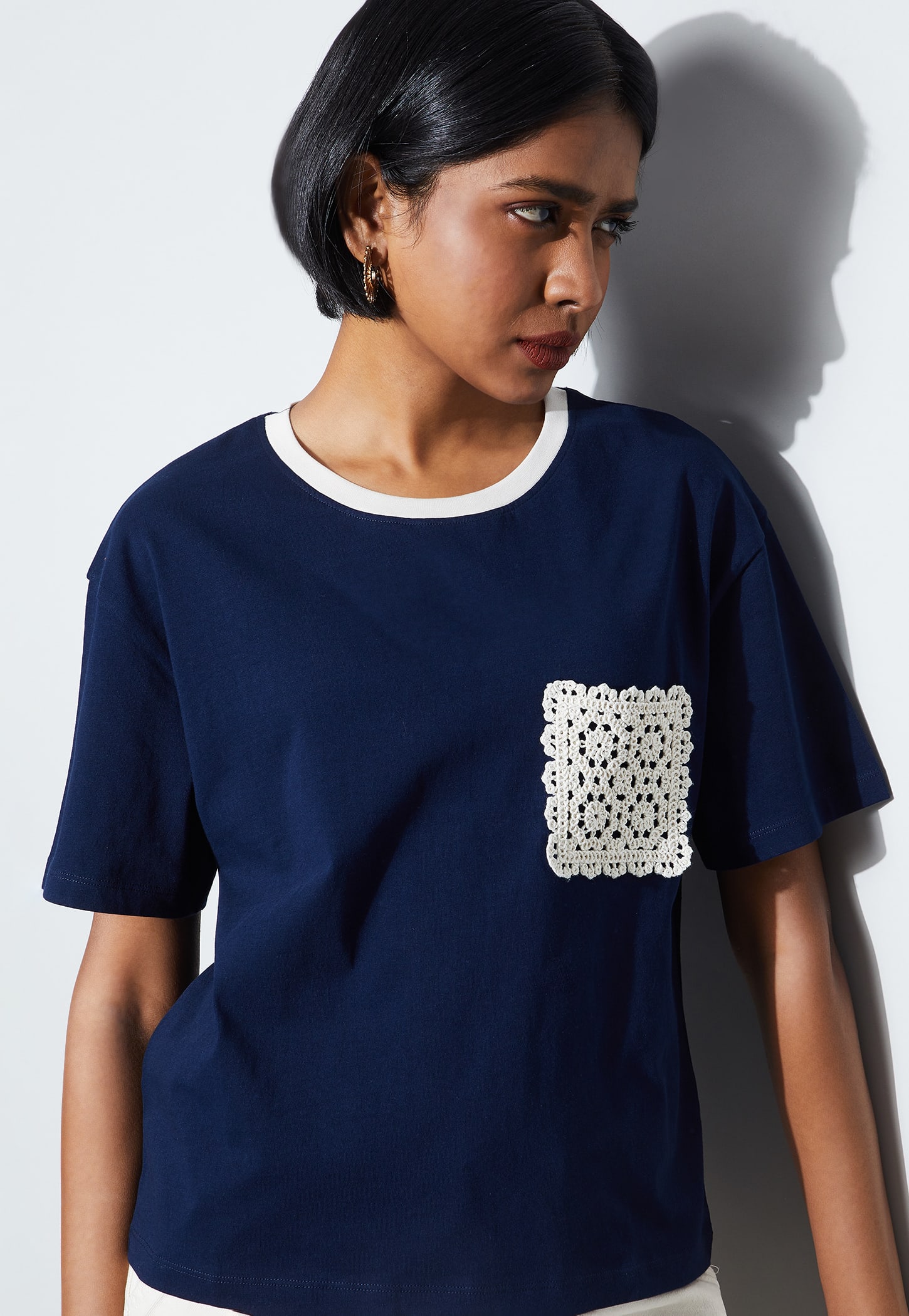 FAME FOREVER Crochet Pocket T-shirt-picture-55