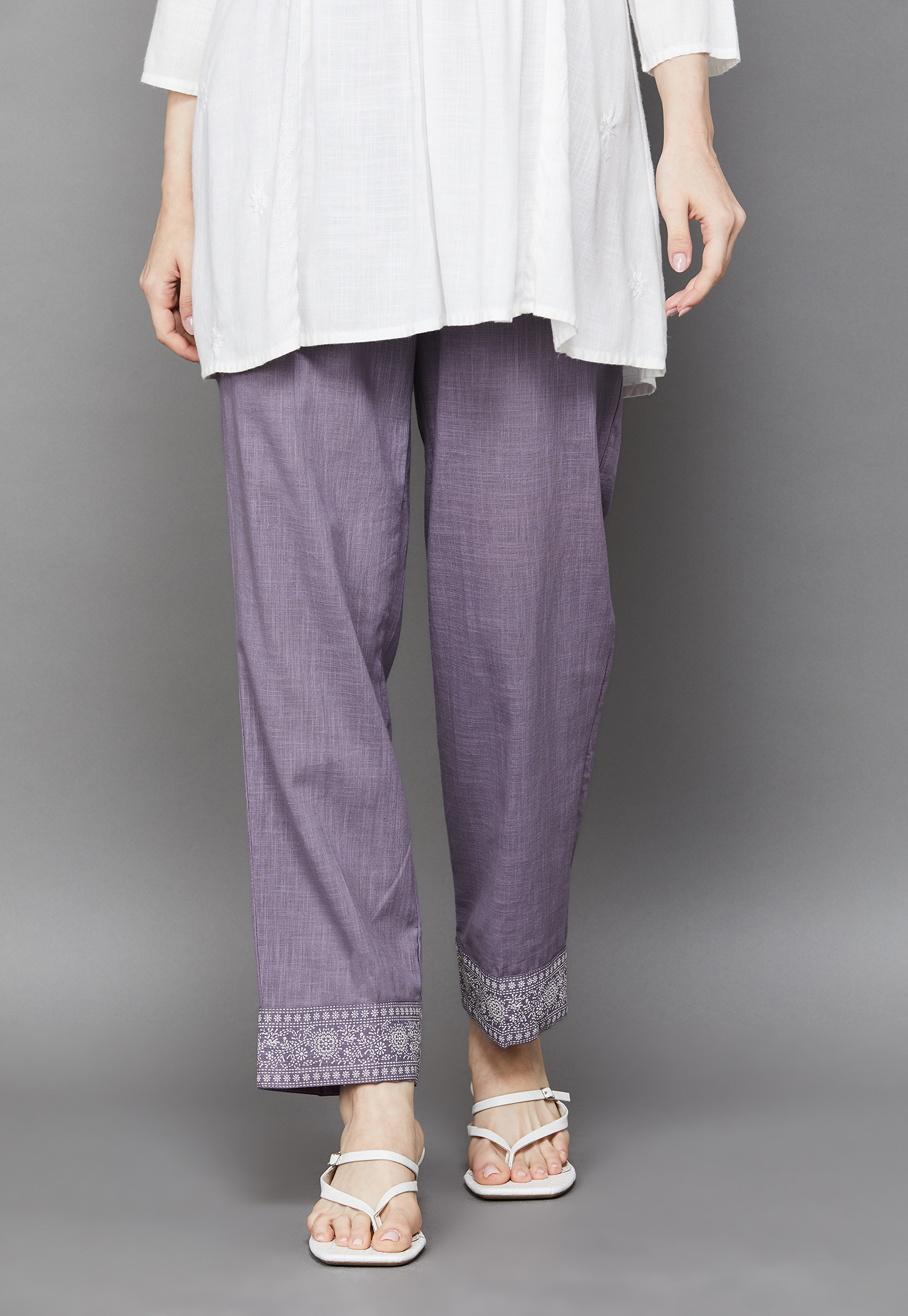 SPAN Embroidered Straight Pants-picture-46