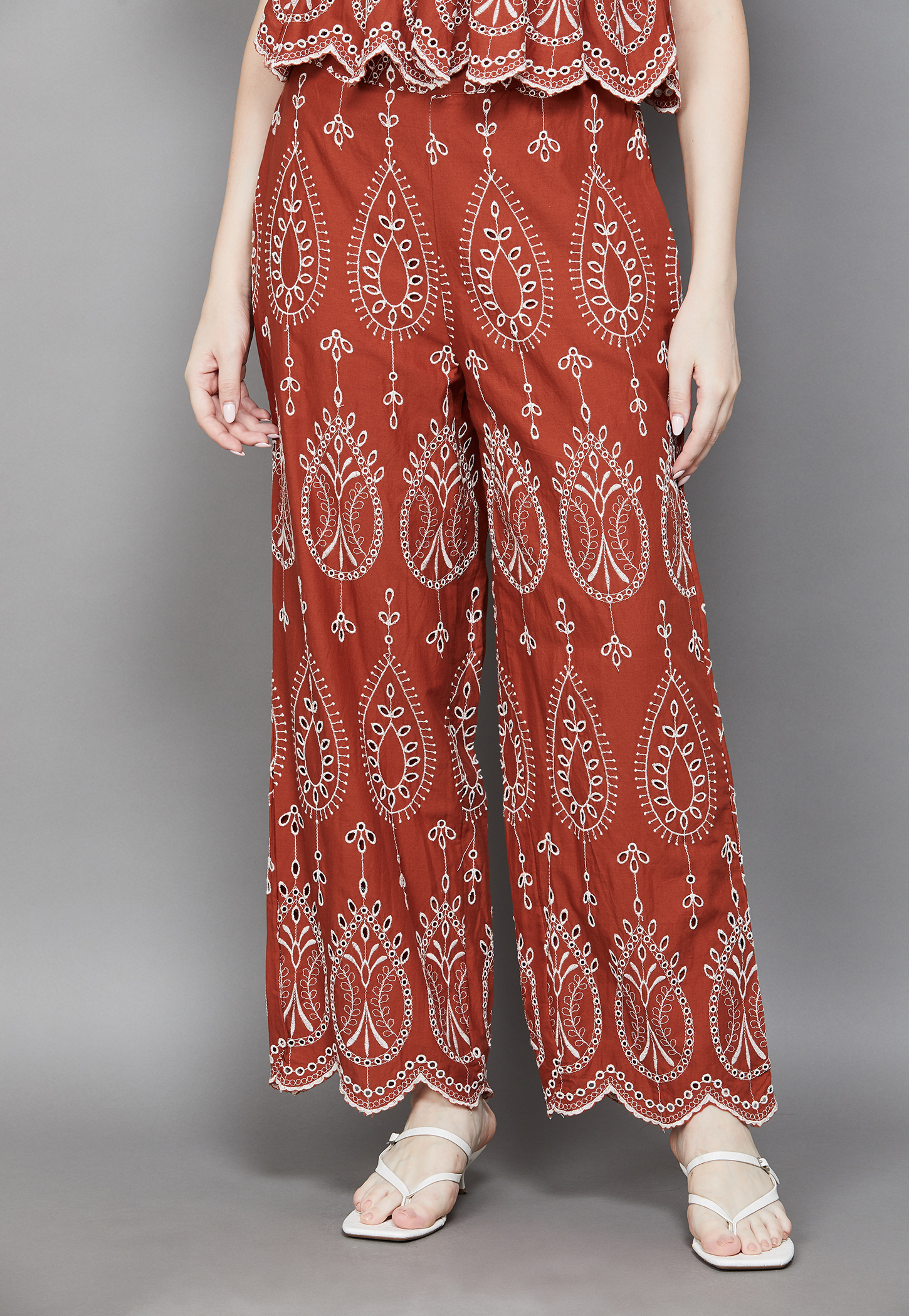 VERO MODA Schiffli Palazzos-picture-31