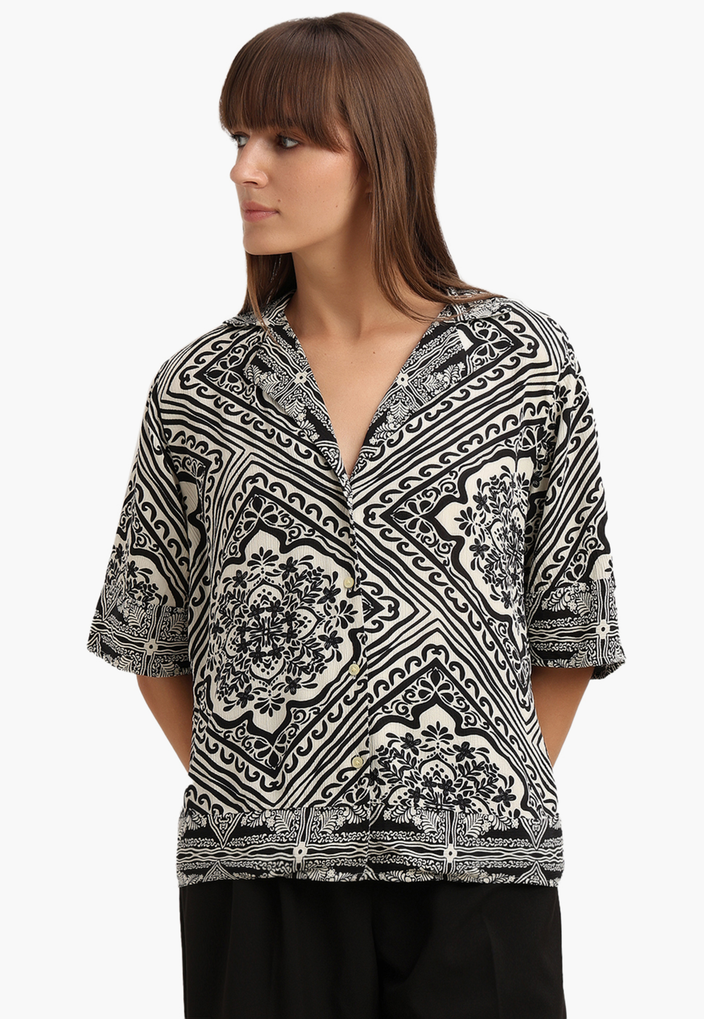 VERO MODA Printed Cuban Collar Shirt-picture-23