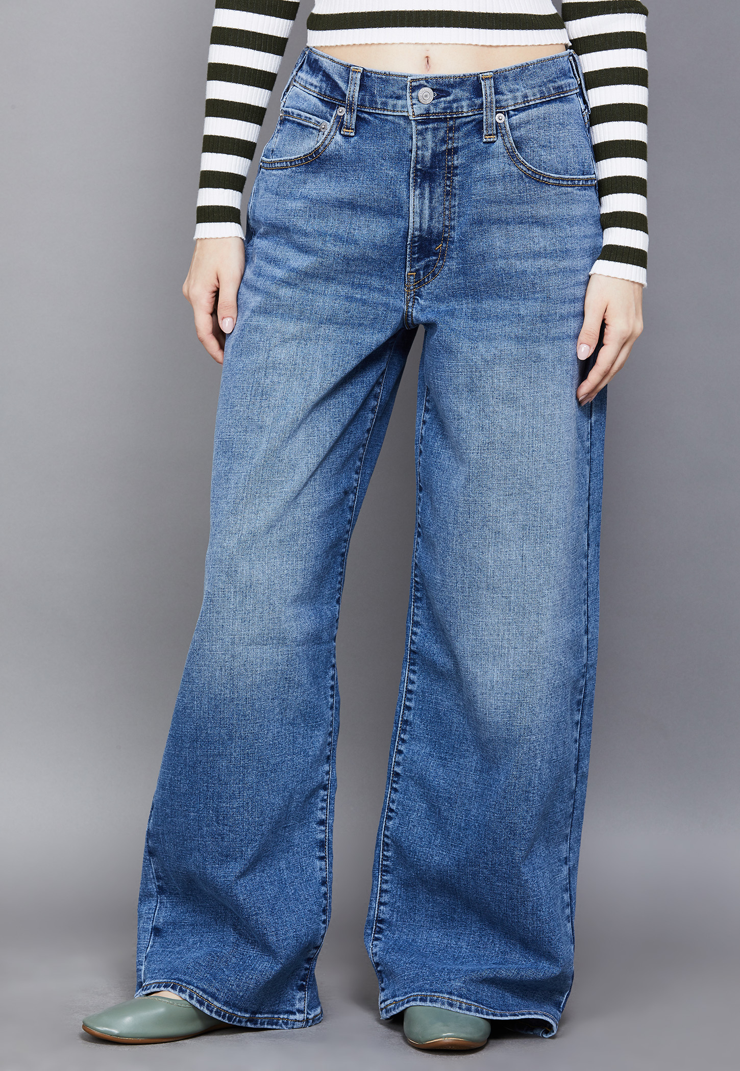LEVI'S Solid High Rise Wide Leg Jeans-picture-11