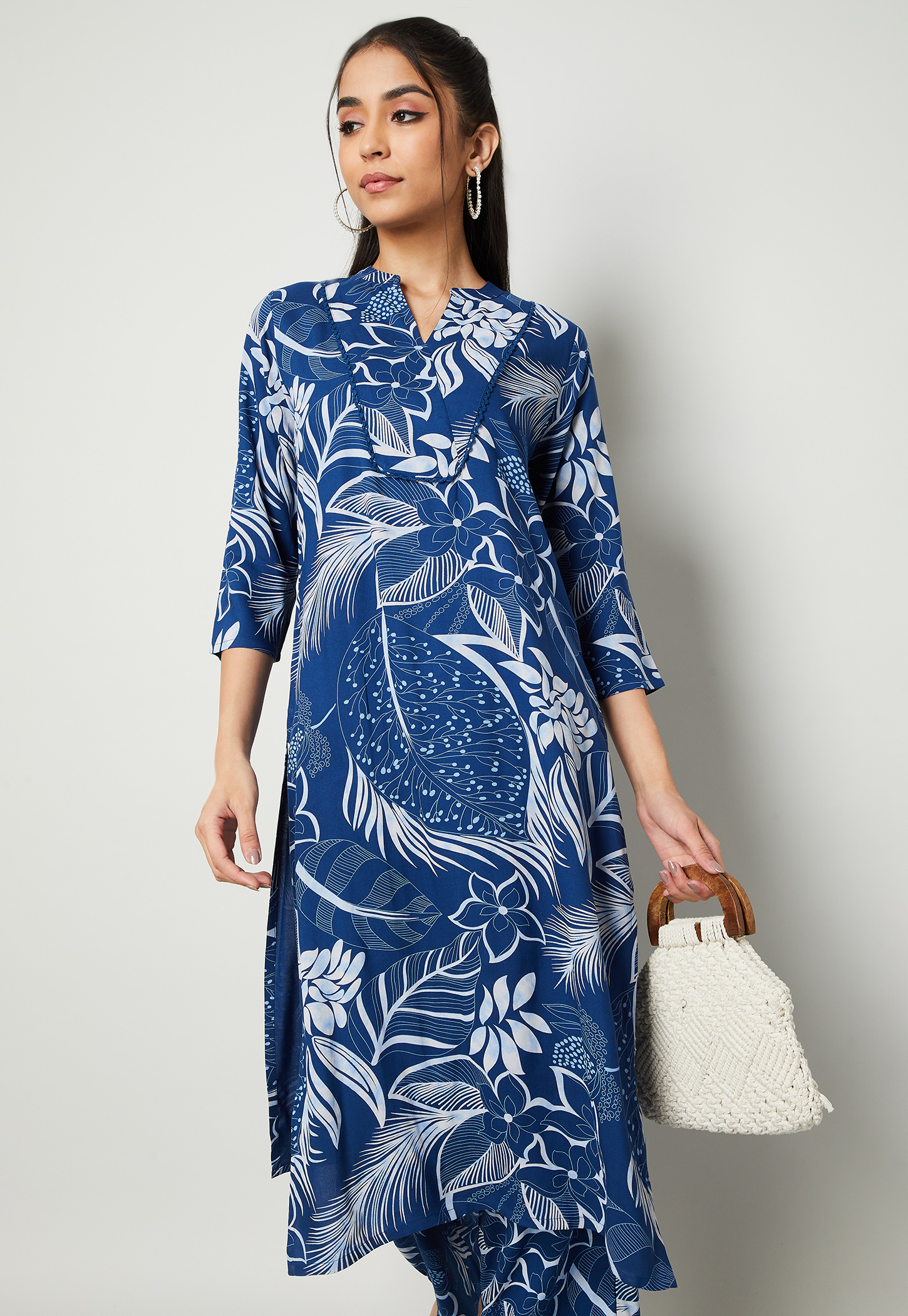 MELANGE Floral Print Straight Kurta Set-picture-13