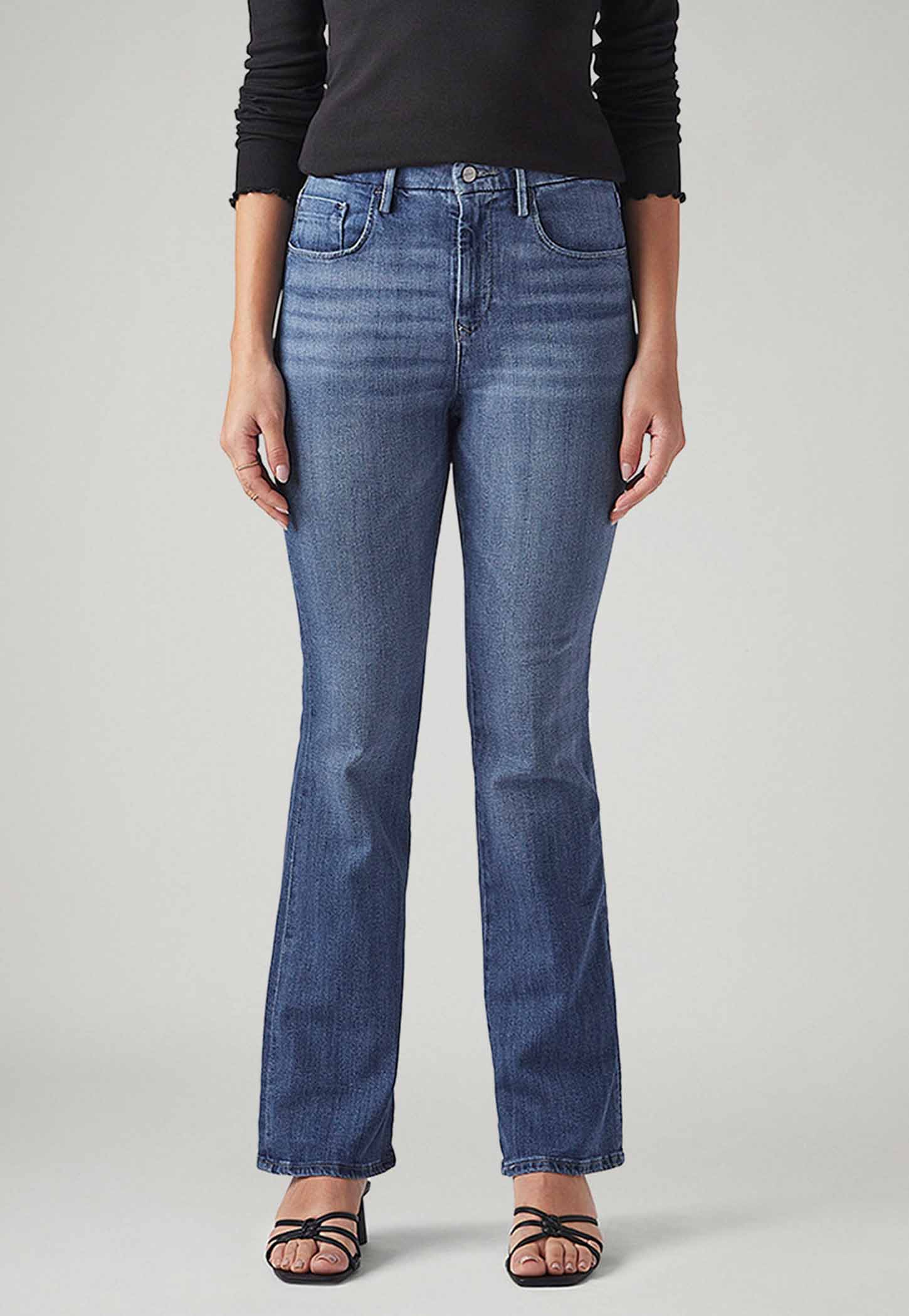 LEVI'S Solid Flared Jeans-picture-10