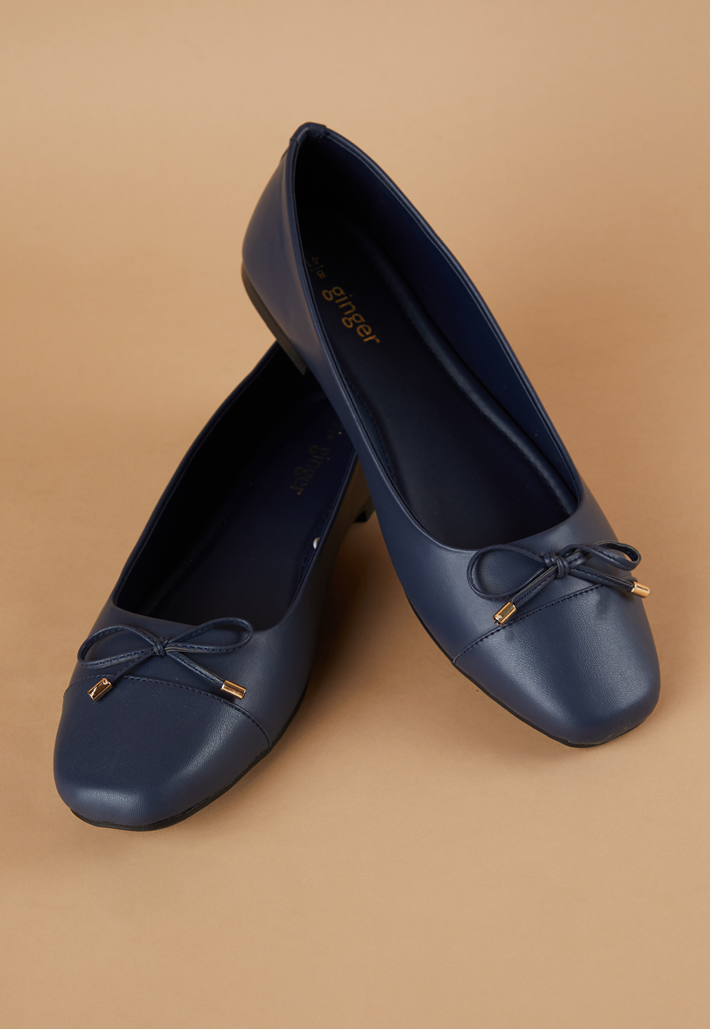 GINGER Solid Round Toe Ballerinas-picture-31