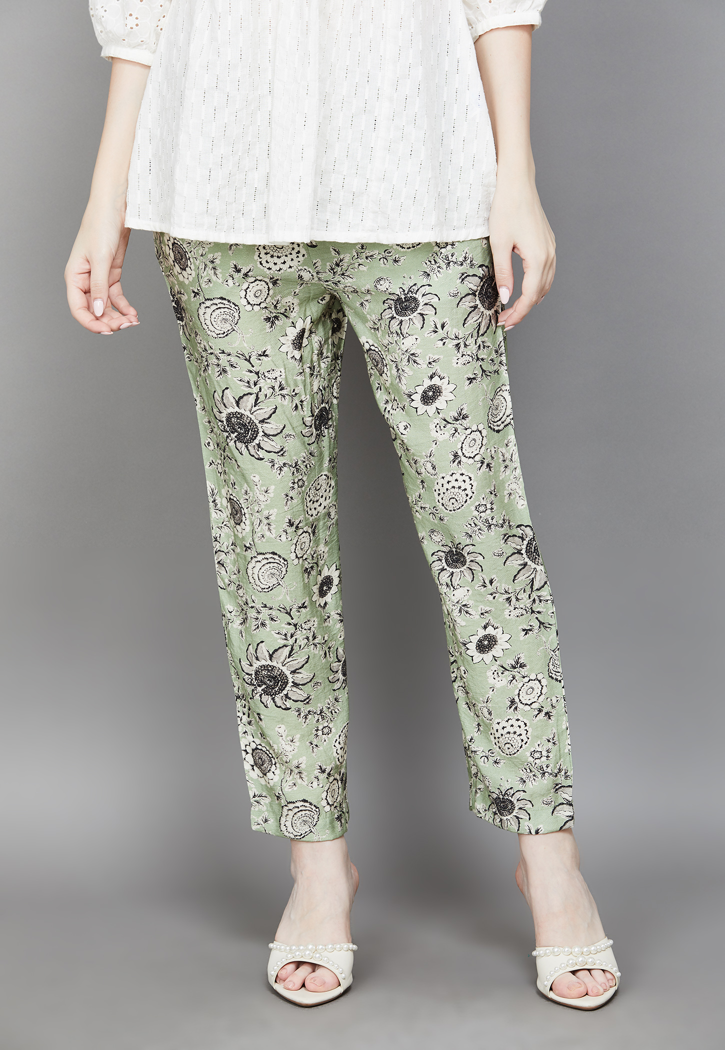 W Floral Print Straight Pants-picture-30