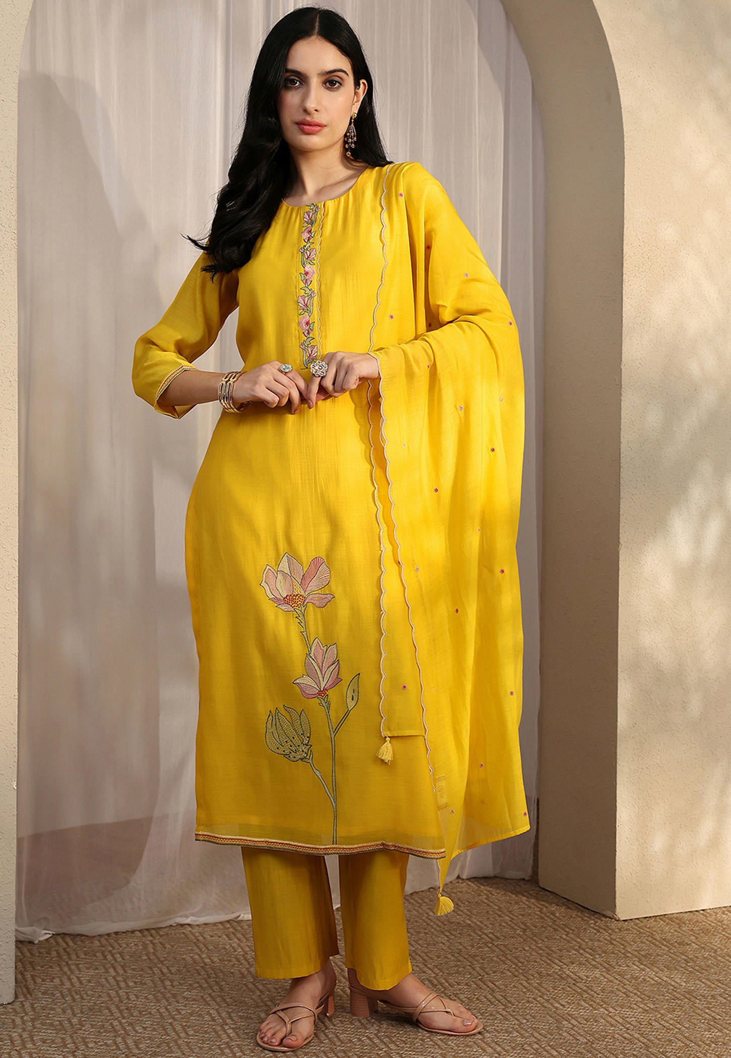LIBAS Embroidered Straight Kurta Set-picture-20