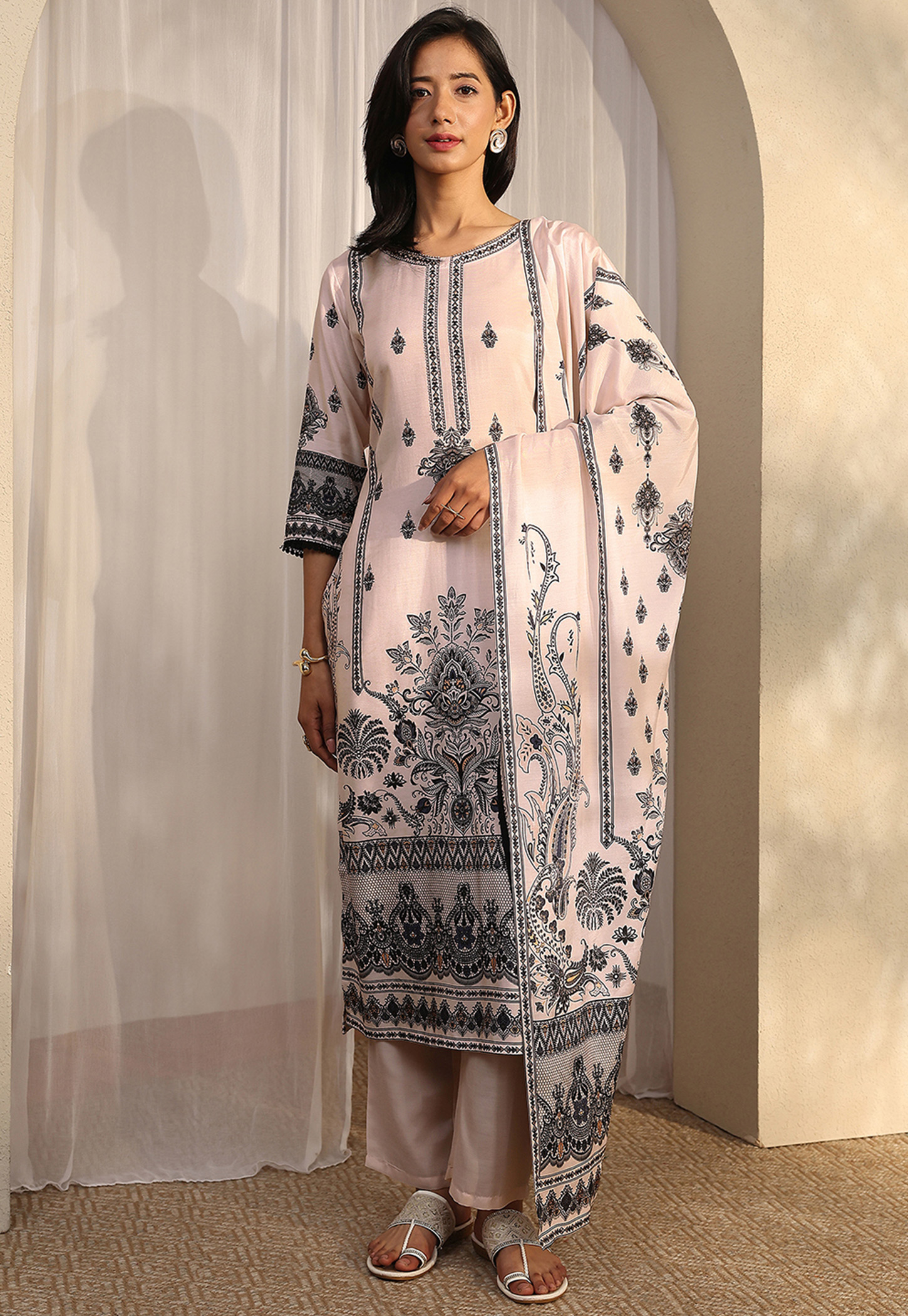 LIBAS Printed Straight Kurta Set-picture-13